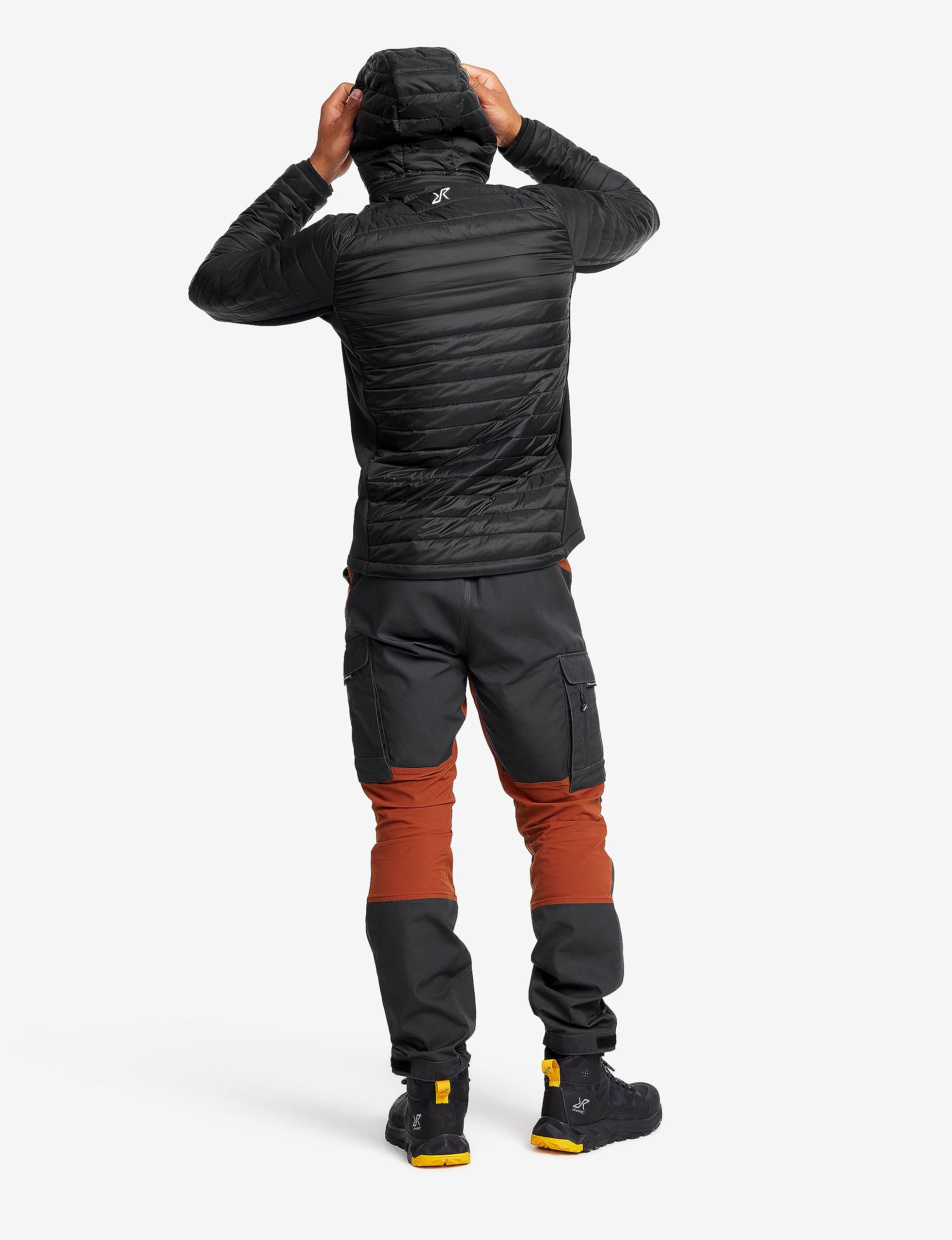 RevolutionRace Radical Insulate Jacket da Uomo, Giacca Leggera e Isolante per l'uso Quotidiano e Tutte le Attività All'aperto