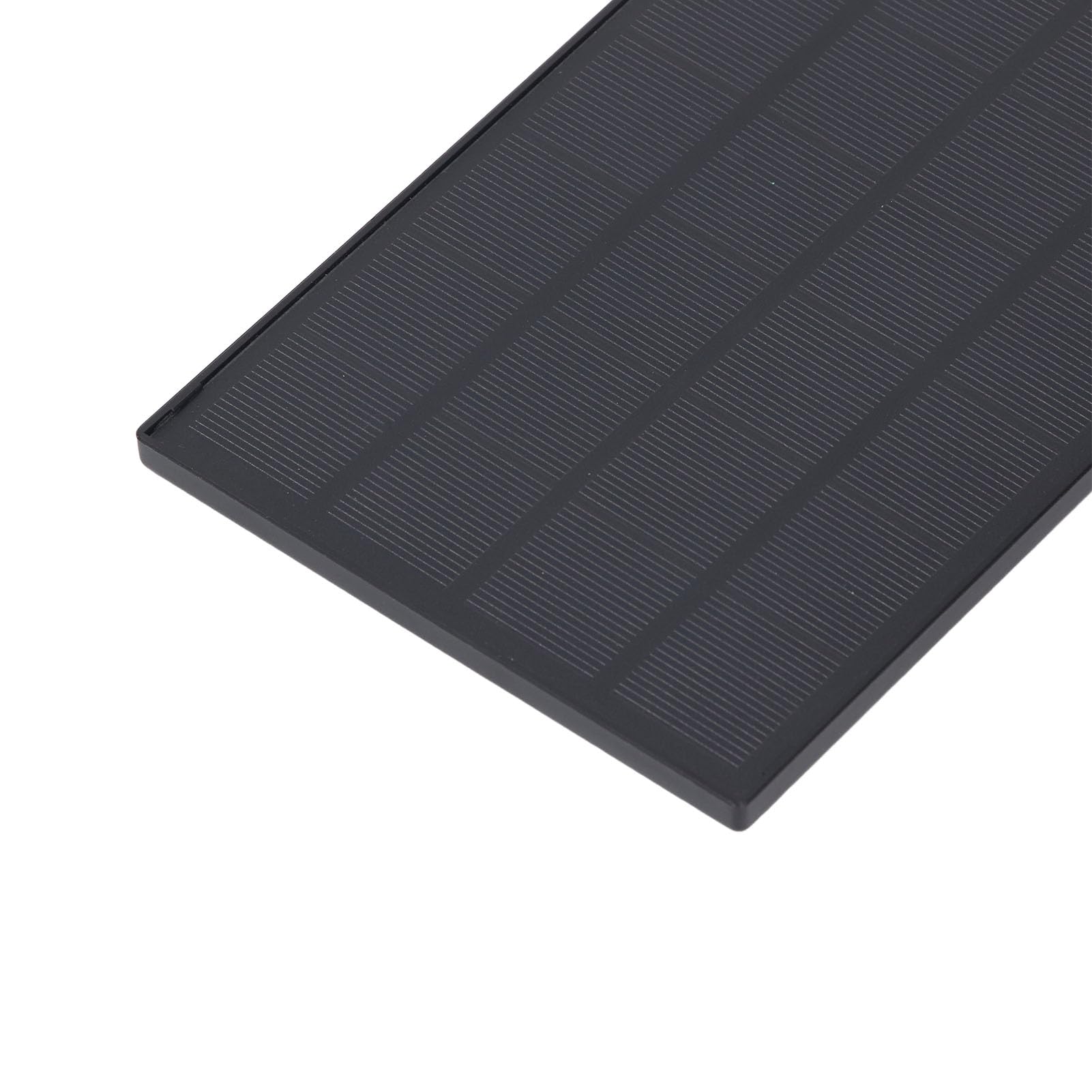 Pannello solare 5W 5V per telecamera di sicurezza IP66 Caricabatterie wireless esterno impermeabile con staffa regolabile Interfaccia USB tipo C Cavo da 3 metri