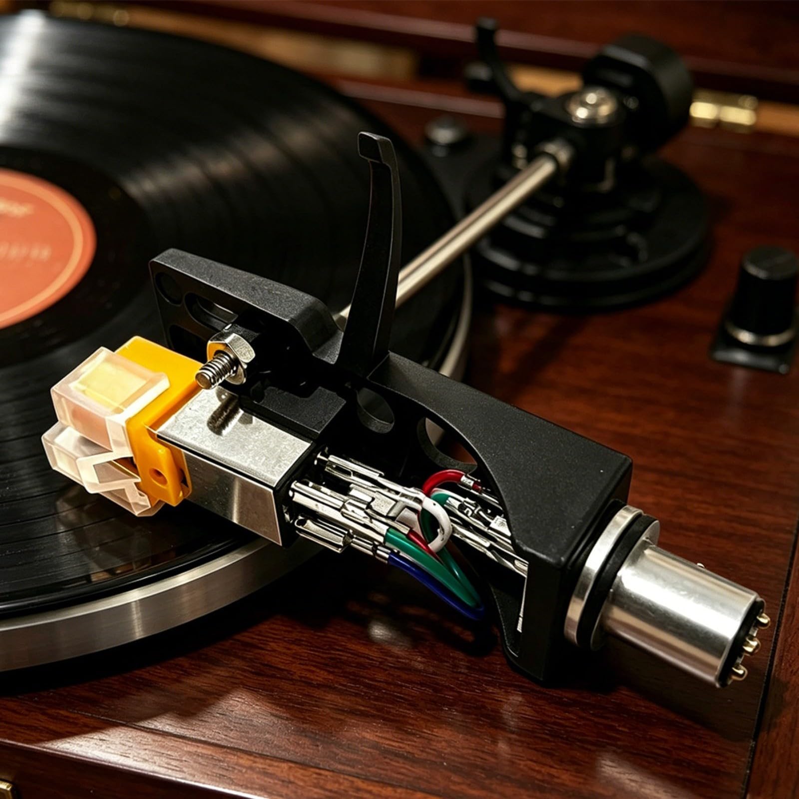 AT91 MM - Kit de pastilla y carcasa de aguja de aleación de aluminio para tocadiscos, reproductor de discos de vinilo, voltaje de salida de 3,5 mV (plata)