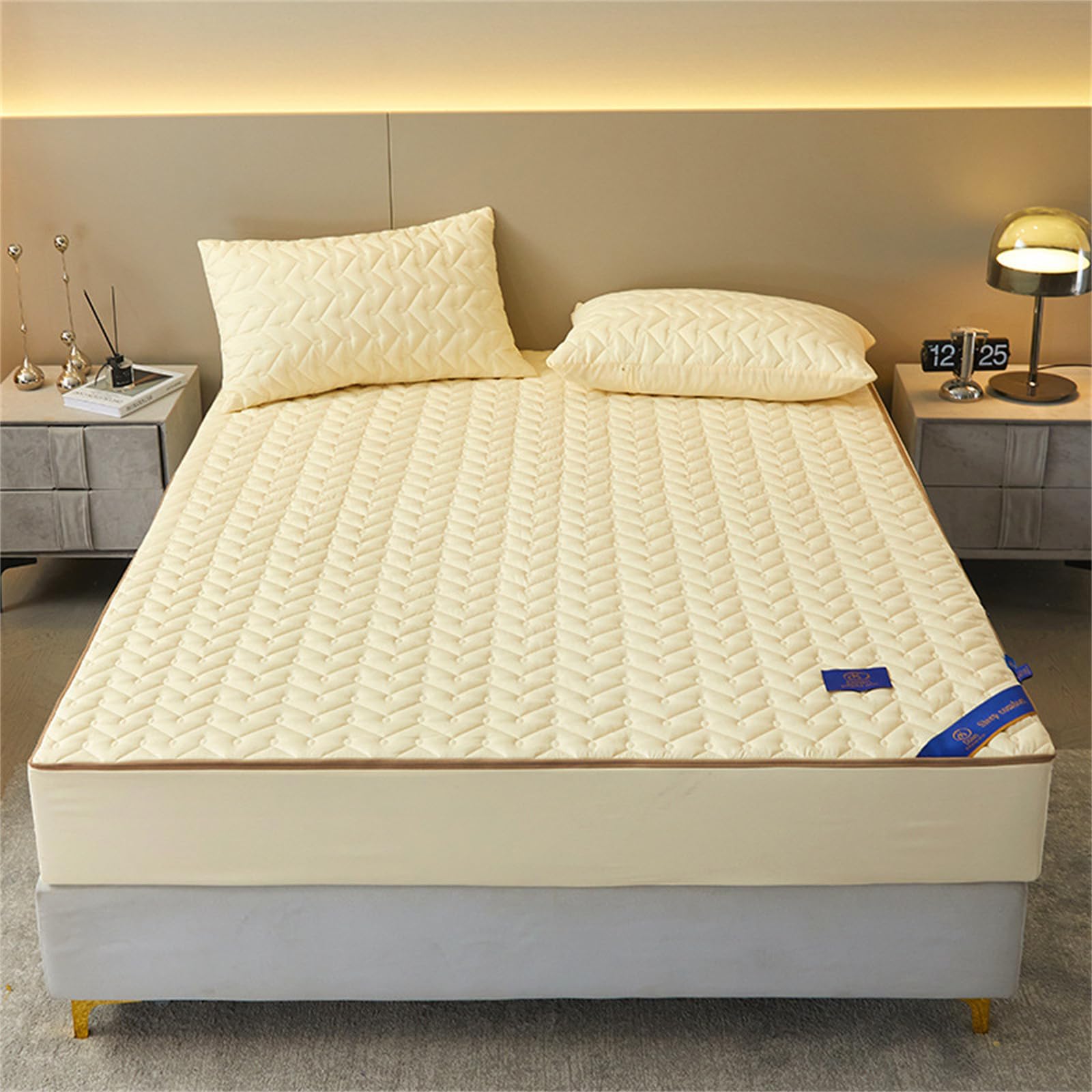Morbuy Acolchado Funda de Colchón Polialgodón con Cremallera, Protector de Colchón Impermeable y Transpirable para Cama Individual, Doble, King y Super King (150x200+25cm,Amarillo Claro)