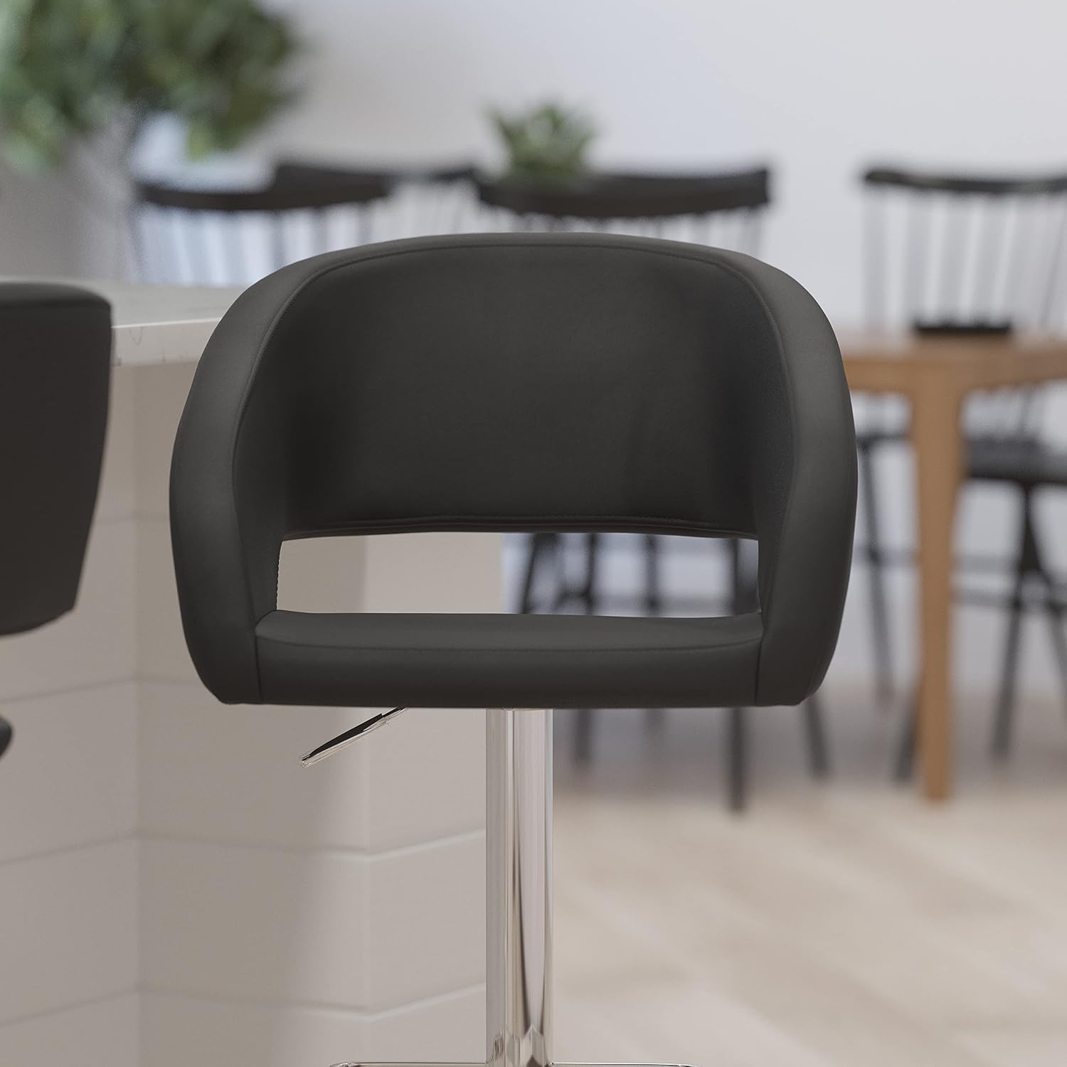 Merrick Lane Rothko Bar Stool - Mid Century Modern Stool - Rounded Mid-Back Bar Stool - Black Vinyl Upholstery - Adjustable Height - 360° Swivel