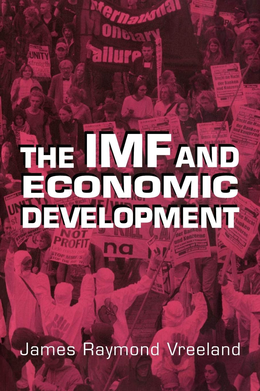 洋書 ESSAYS ON ECONOMIC DEVELOPMENT 洋書 ESSAYS ON ECONOMIC DEVELOPMENT 洋書 ESSAYS ON ECONOMIC