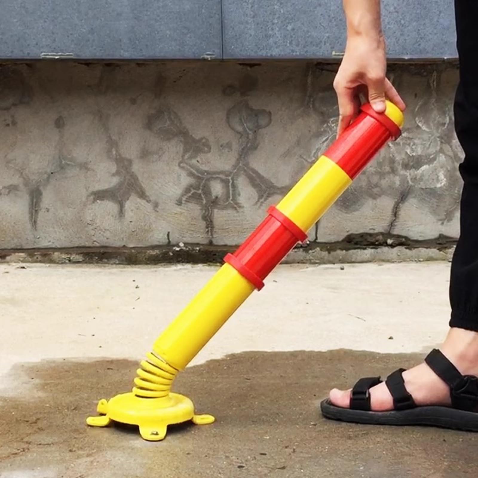 Poste de seguridad de tráfico de acero inoxidable, barrera contra choques con tornillos, bolardo de seguridad vial duradero para una mayor protección y control de acceso seguro