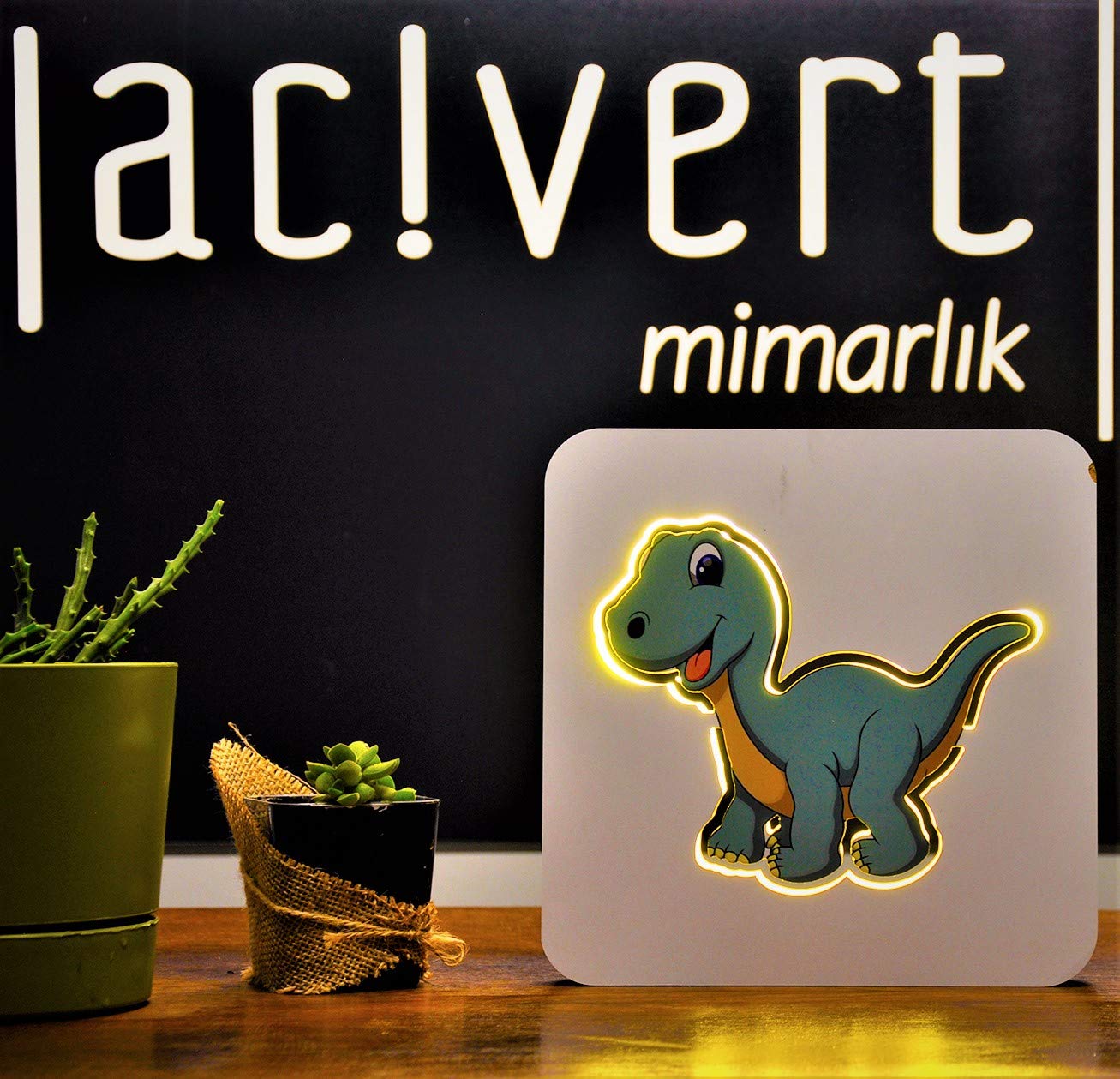 LacivertAhşap Gece Lambası