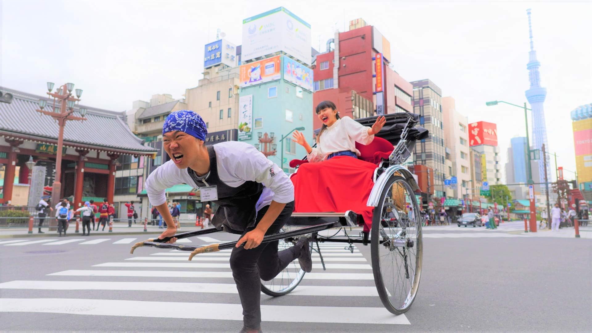 Travel through Tokyo on a Traditional Rickshaw
