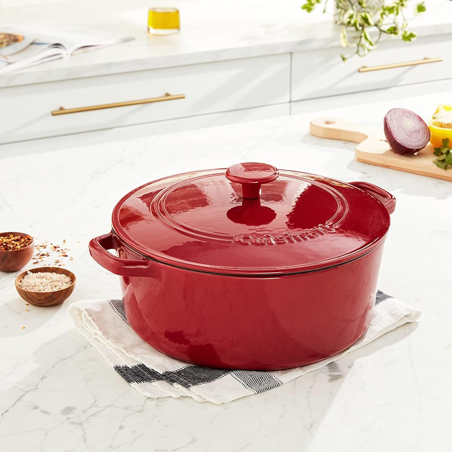 Cuisinart Chef's Classic Enameled Cast Iron Round Covered Casserole (Red, 7- Quart) - Image 2