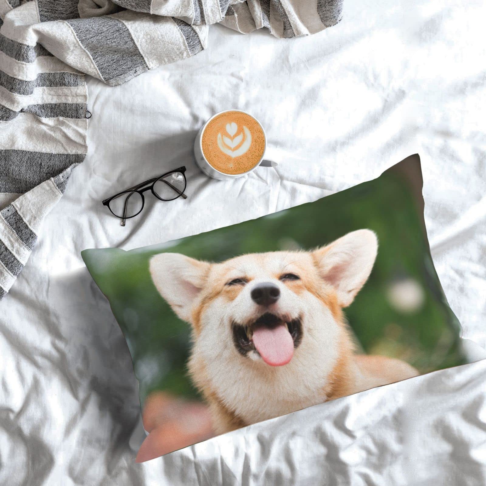 Amazon｜枕カバー ピローケース コーギー犬の笑顔 ファスナー式 着脱 