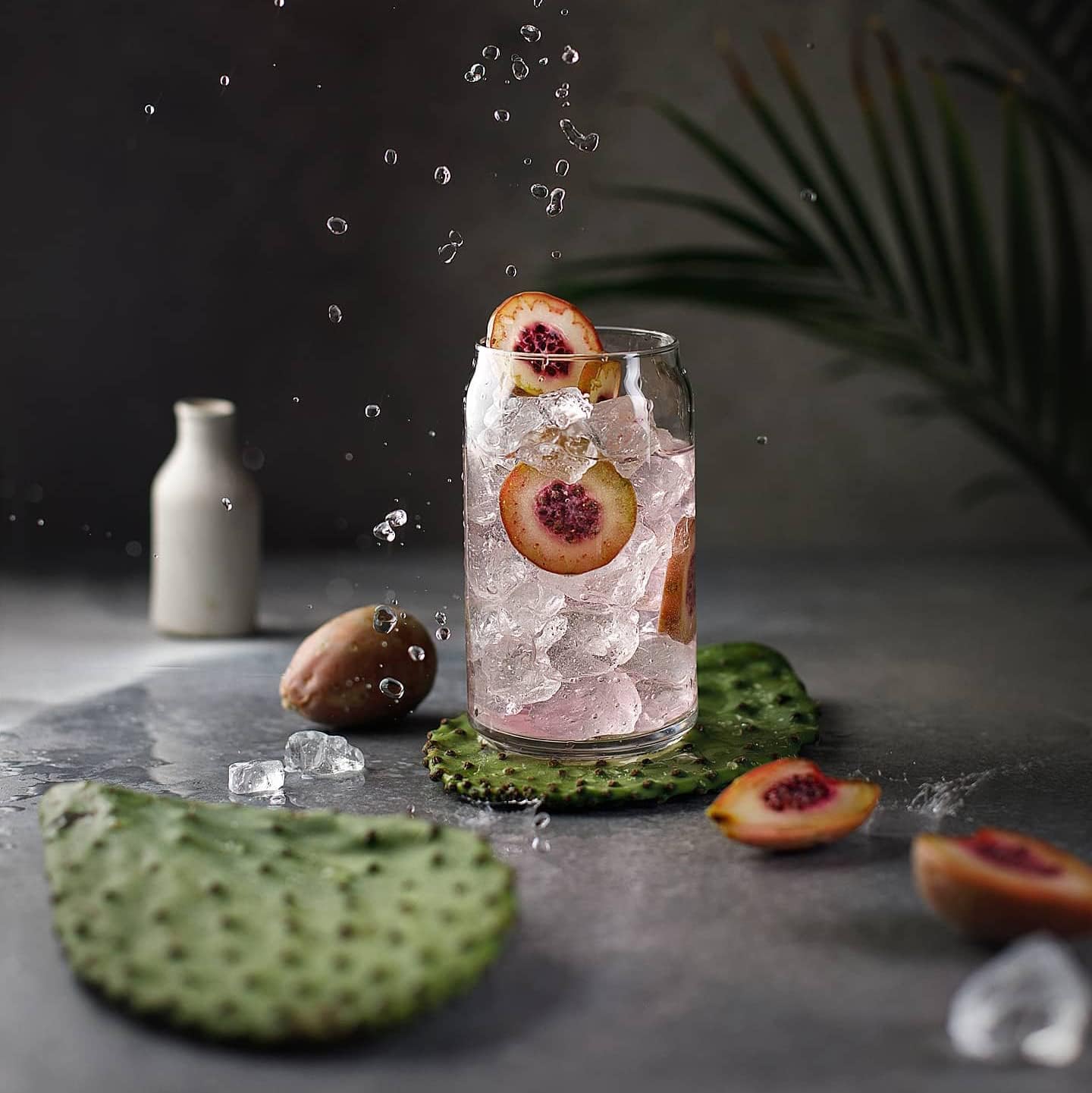 Le'raze Set of 4 Patented Can Shaped® Drinking Glasses with Glass Straws - 16oz Iced Coffee & Tea Glass Cups, Clear Whiskey Soda Tumblers, Beer Glasses. - Image 7