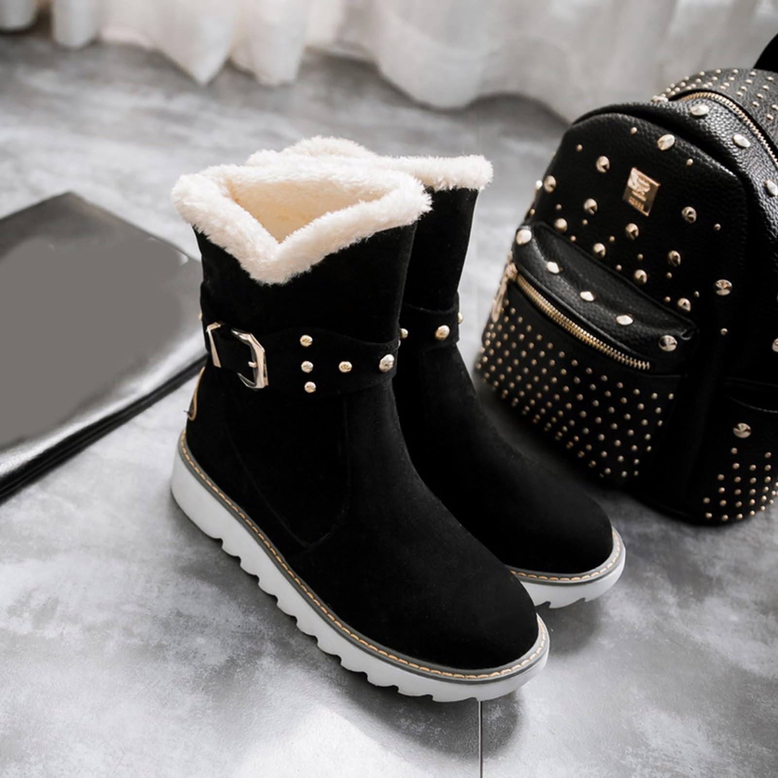 Generisch Bottes de neige chaudes pour femme Automne Hiver Loisirs Daim Talon plat Hauteur de tige moyenne Bottes de cheville confortables à enfiler Chaussures d'extérieur Bottines