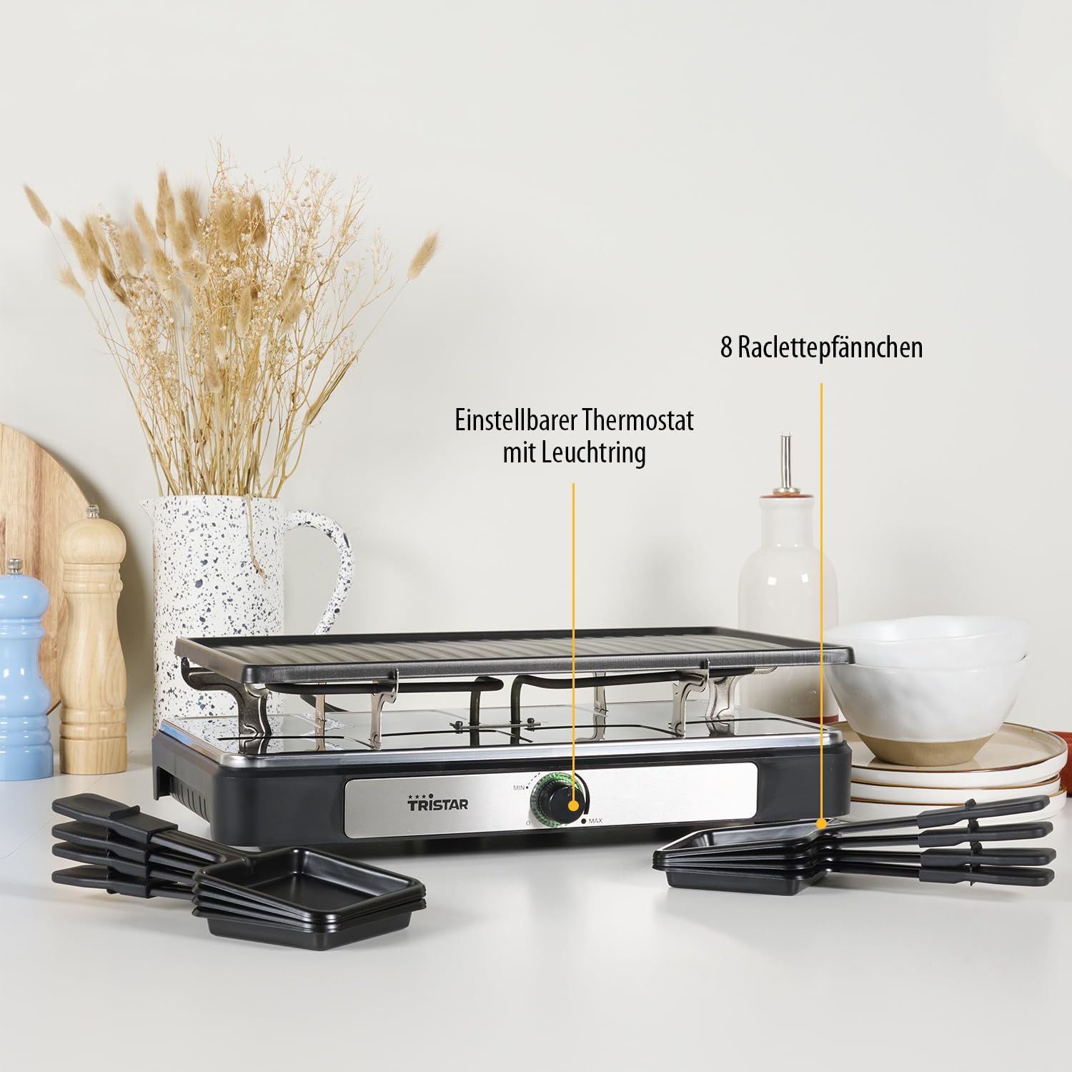 Tristar Raclette – 8 Personen – Kochfläche 42 x 23 cm – Einstellbarer Thermostat mit Lichtring – 1400 W – Schwarz – RA-2746