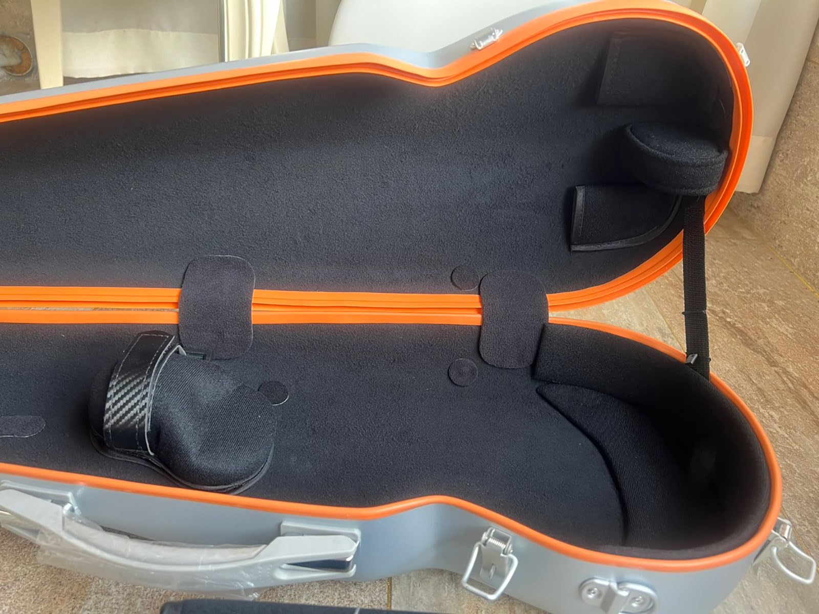 Estuche for violín, rígido, Ultraligero, de 1,6 kg, Fibra de Carbono y Material Compuesto aeroespacial, for violines 3/4 y 4/4, Color Naranja(A)