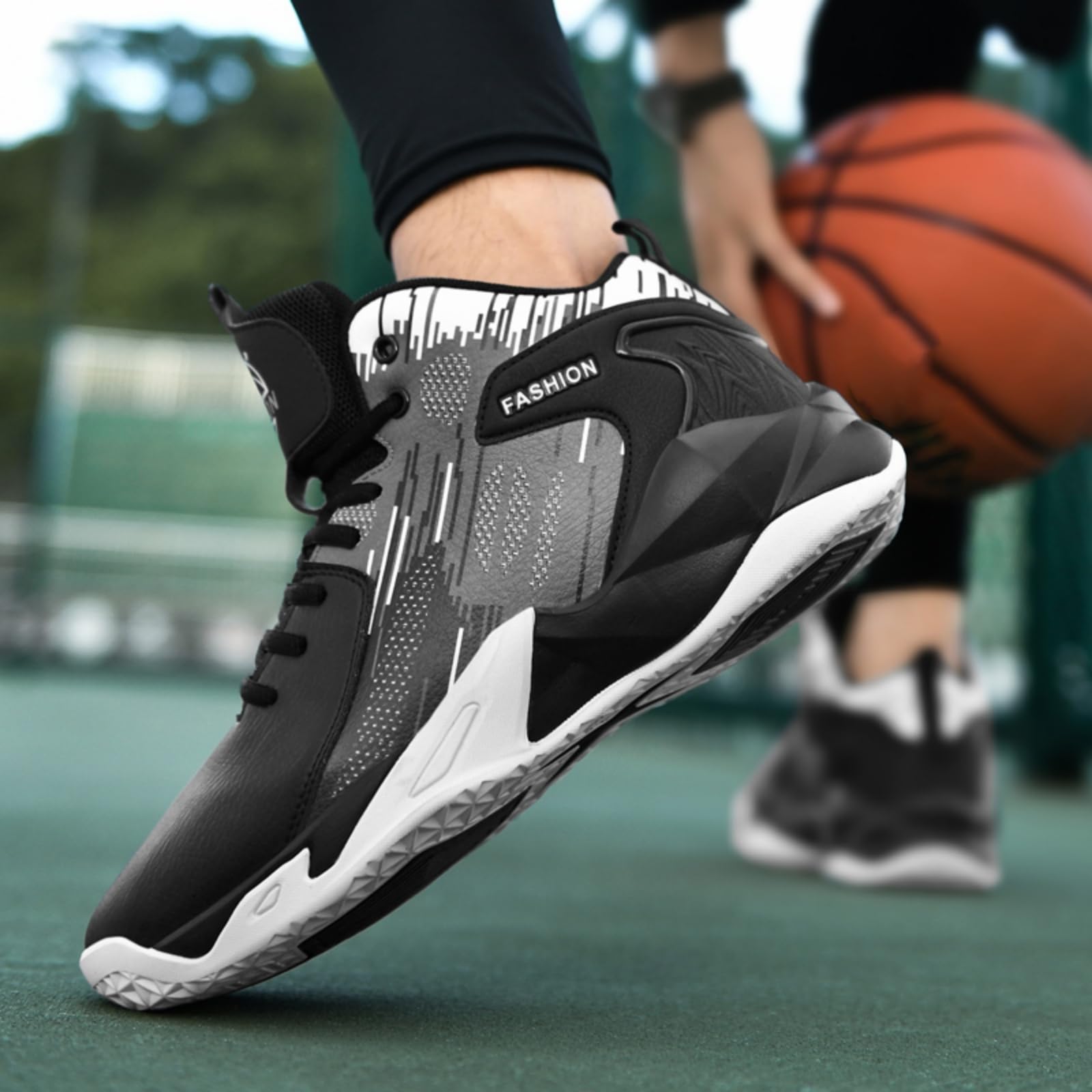Chaussures de Basket-Ball Montantes for Hommes, Chaussures de Sport antidérapantes et Tendance(Black White,48 EU)