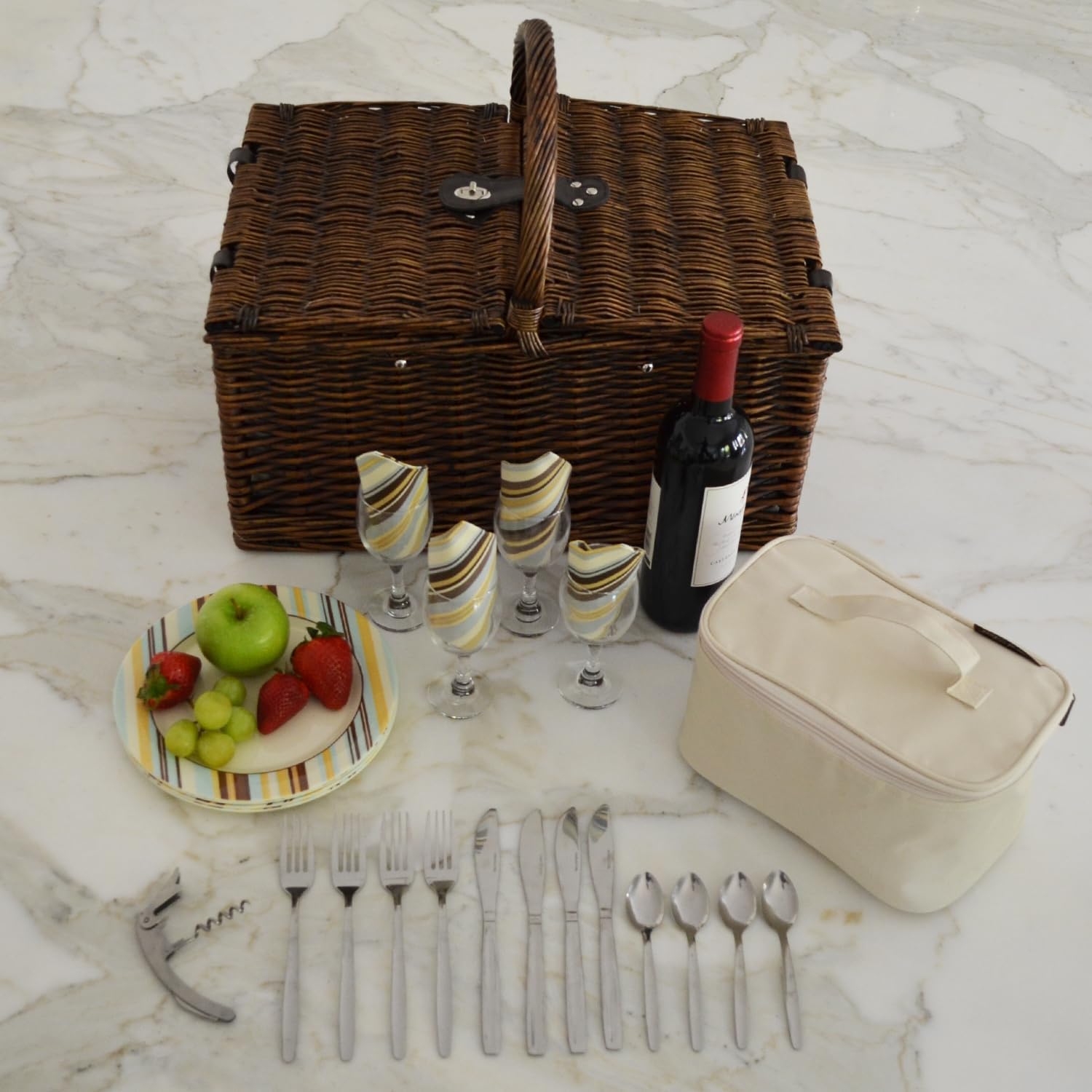 Picnic at Ascot Buckingham Willow Picnic Basket with Service for 4 - Santa Cruz