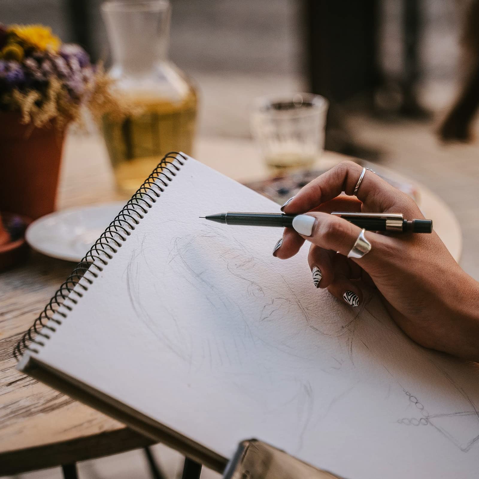 ZOENHOU Paquete de 6 cuadernos de bocetos A3, 60 páginas/30 hojas, cuaderno de bocetos encuadernado en espiral, cuaderno de bocetos A3, cuaderno de dibujo A3 para artistas, color marrón