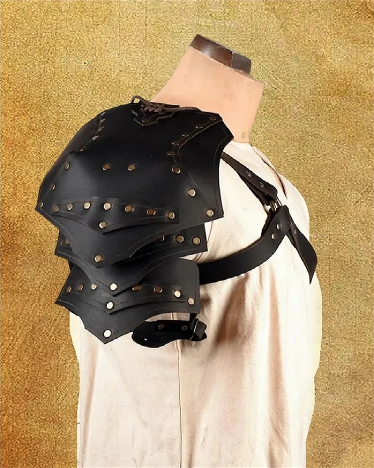 Armatura Vintage Per Le Spalle Accessori for cosplay con armatura monospalla medievale in pelle PU