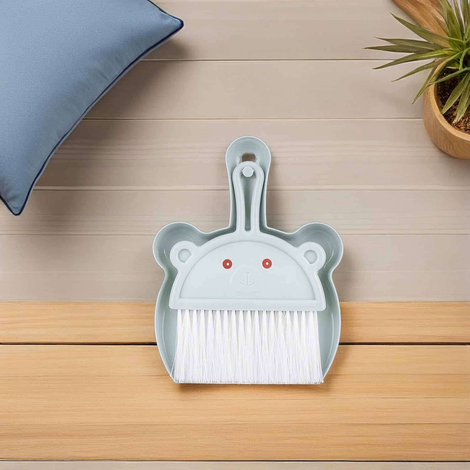 Small Hand Broom and Dustpan Set 6pcs, Mini Desktop Cleaning Brush with Bear Pattern, Portable Keyboard and Table Sweeper for Home and Office Use