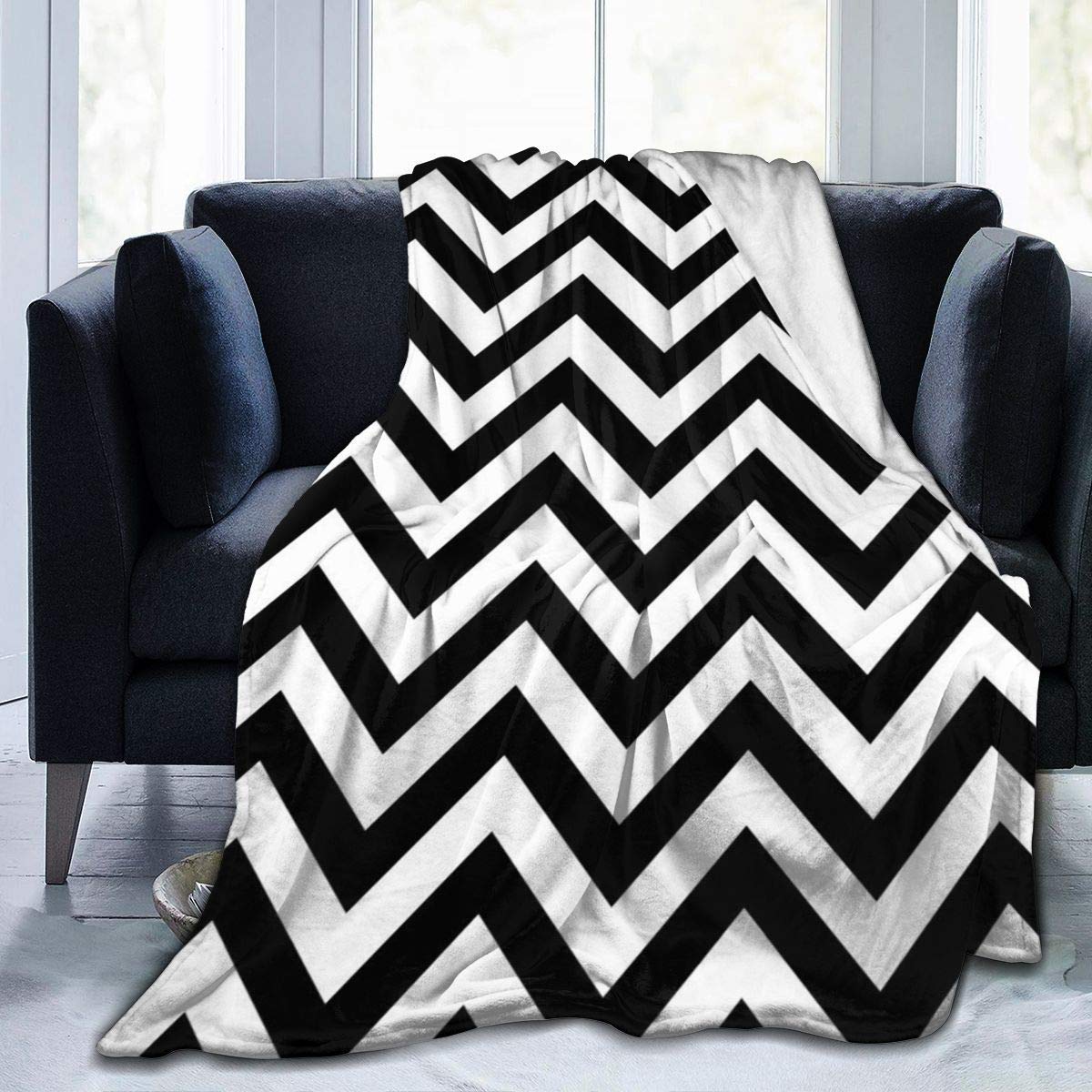 JOOCAR Flannel Throw Blanket Black and White Stripes Chevron Cozy and Soft Plush Warm Blankets for Bed Couch Living Room Sofa Chair