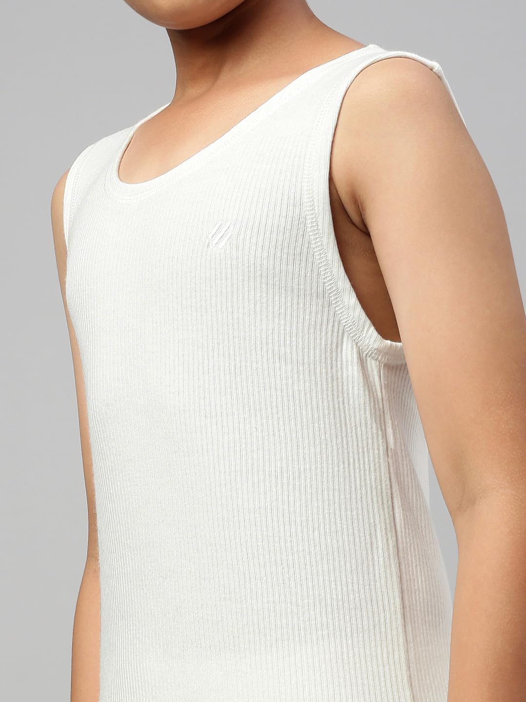 ONN Kid's Sleeveless Thermal Top Kids_OT075_WH_45_1PC White - Image 6 thumbnail