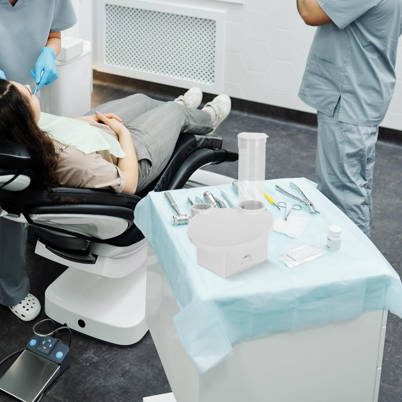 Organizador de Dentales Equipos de Plástico Blanco | Bandeja Utilitaria con Dispensador y Portavasos, Integración con Caja de Pañuelos, Salas de Procedimiento y Clínica