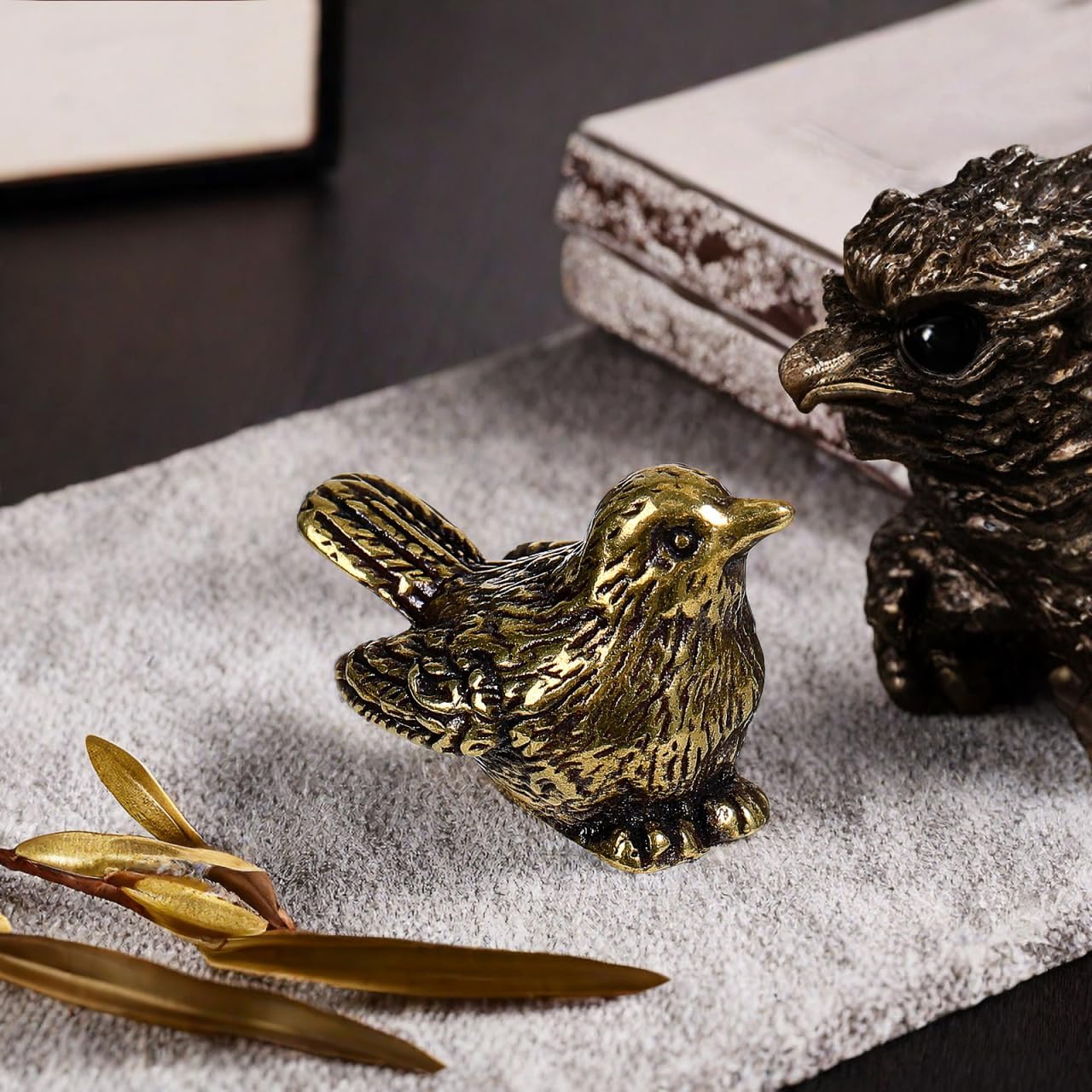 Milisten Retro Sparrow Figurine Small Brass Bird Statue Mini Desktop Ornament for Home Office Living Room Shelf Decoration - Image 4