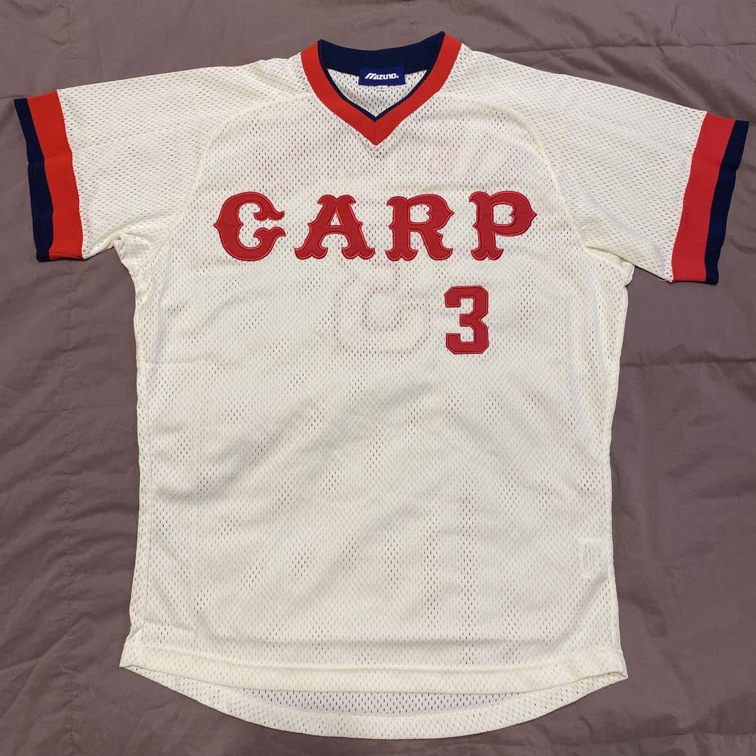 広島東洋カープ Carp 希少 赤ヘル 永久欠番3番 鉄人 衣笠祥雄 1975年 