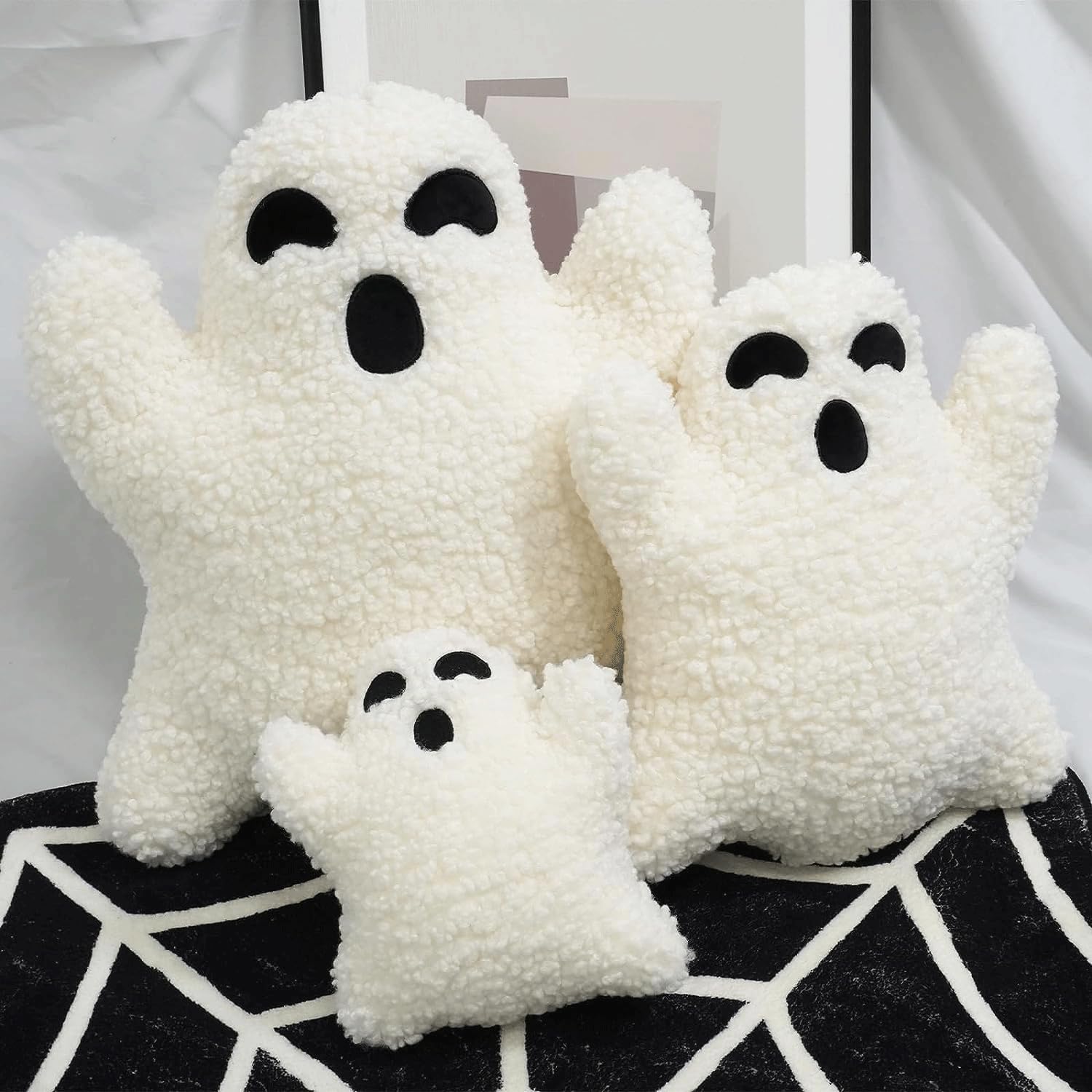 S-SNAIL-OO Ghost Pillow Halloween, Halloween Decorative Plush Spooky Throw Pillow PP Cotton Stuffing, Plush Ghost Pillow for Sofa Bed Home Decor