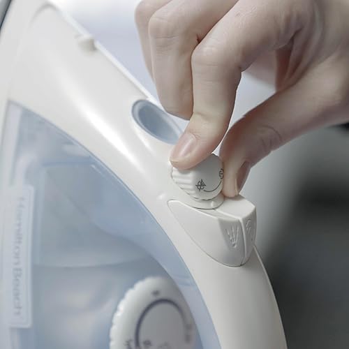 Miniatura 4 de Hamilton Beach Commercial Plancha de vapor ligera con apagado automático de 3 vías y suela antiadherente (HIR200R), blanco y azul