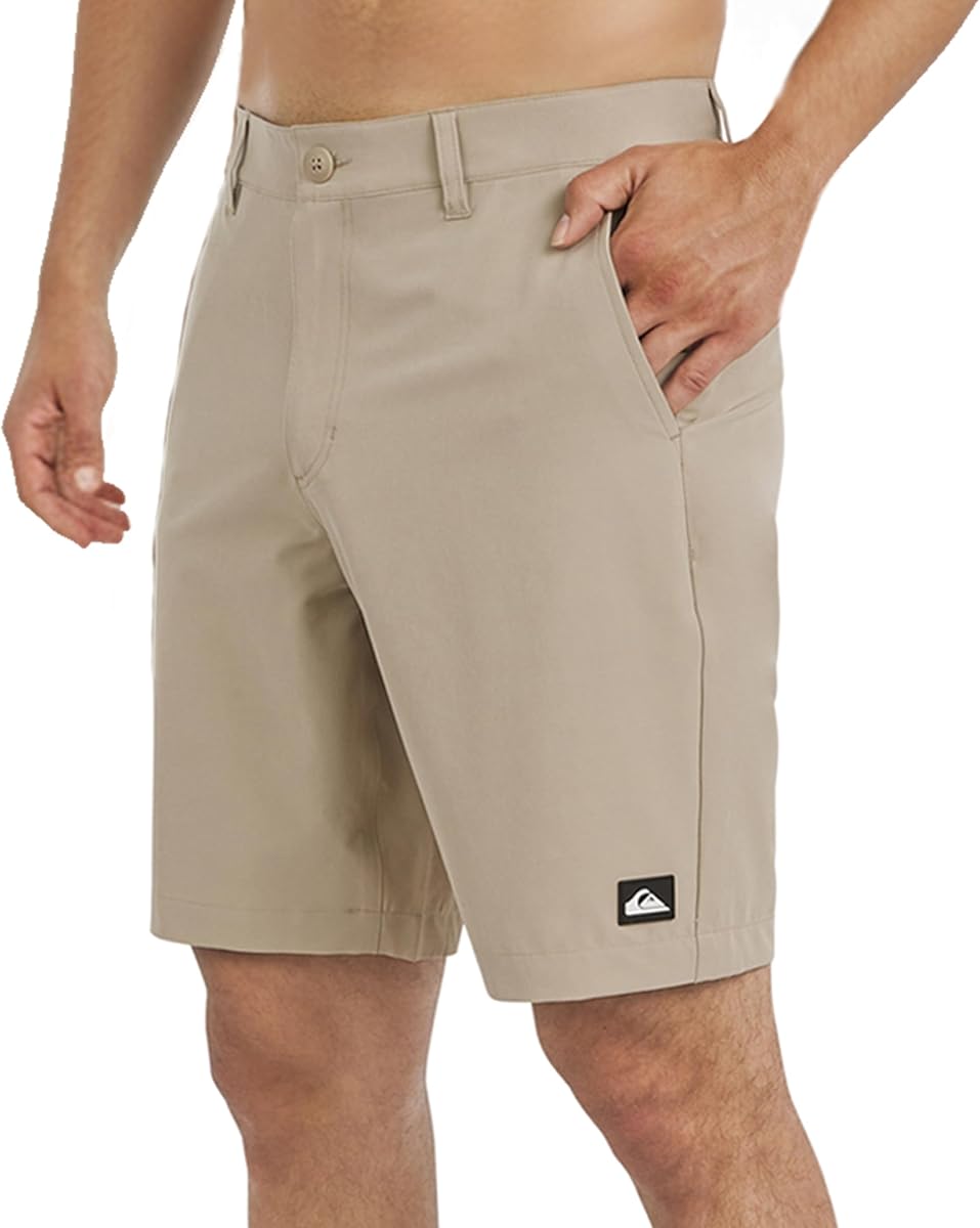 Quiksilver Pantalones cortos híbridos activos y resistentes al agua con cintura fija y ajuste regular para hombre