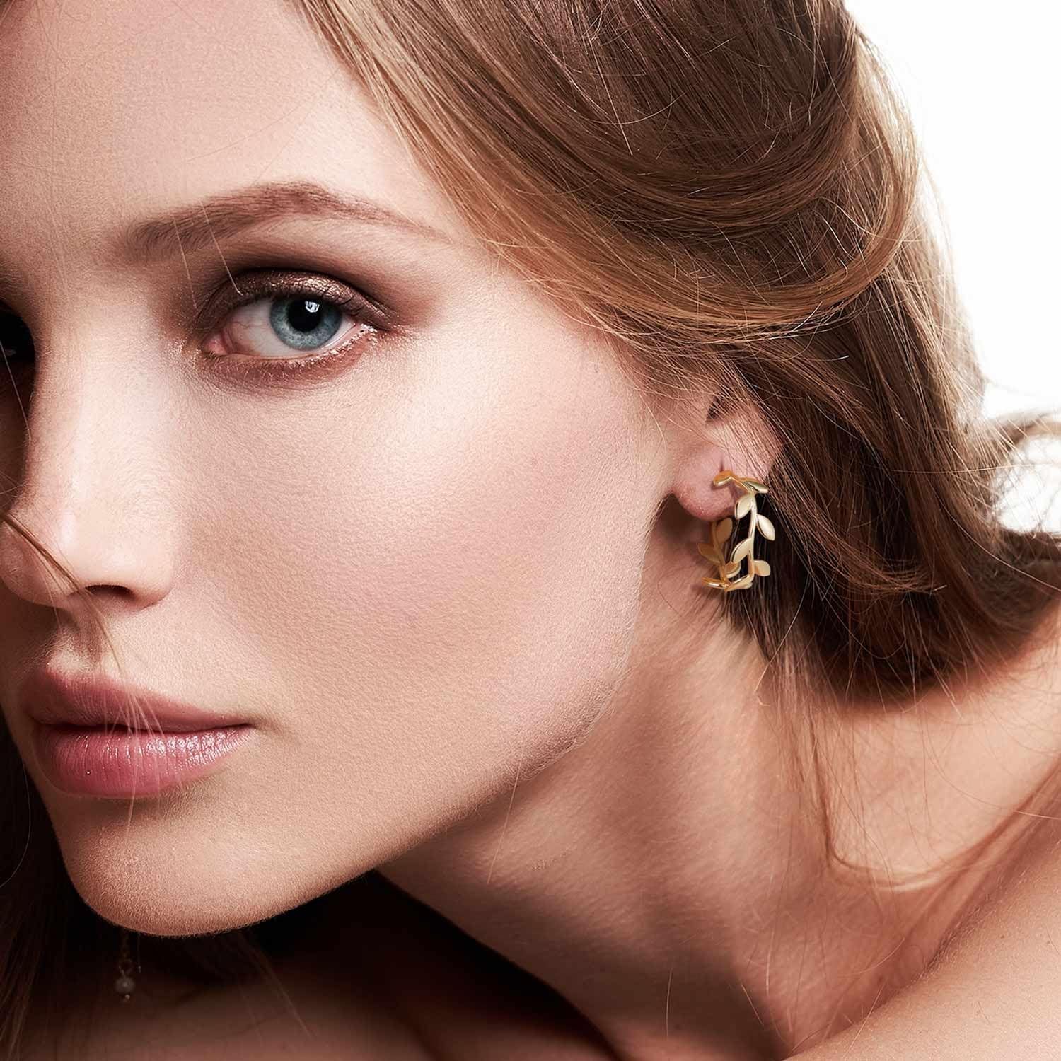 Cossa 14K Gold Hoop Earrings Gold Earrings for Women Olive Branch-Shaped Women’s Hoop Earring Leaf Earring for women Nature-Inspired Jewelry Presents 28mm