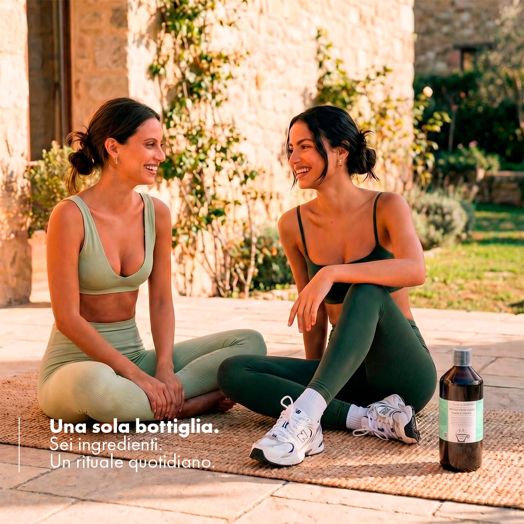 Miscela Forte Liquido Strong, Tisana Drenante Forte per Donna e Uomo, Aiuta Pancia e Gambe Gonfie, Tisana Liquida Pronta all’Uso con Garcinia, Caffè Verde e pilosella, 500mL