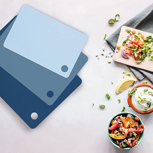Vista 12 de Tovolo Elements - Juego de 4 alfombrillas de corte flexibles, juego de 4 tapetes de cocina pequeños, tablas de cortar flexibles para cocina, tabla