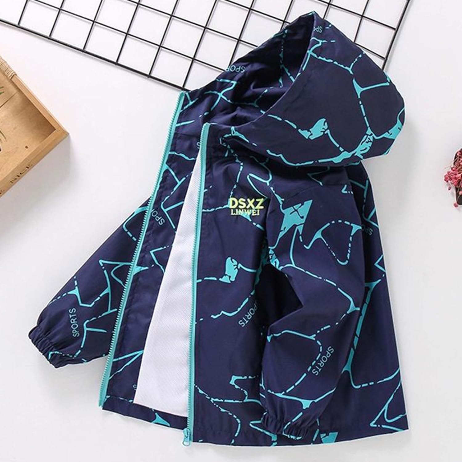 Boys Hooded Lightweight Rain Jackets Windbreaker Teen Waterproof Windproof Print Elastic Cuffs Jacket Outdoor Casual