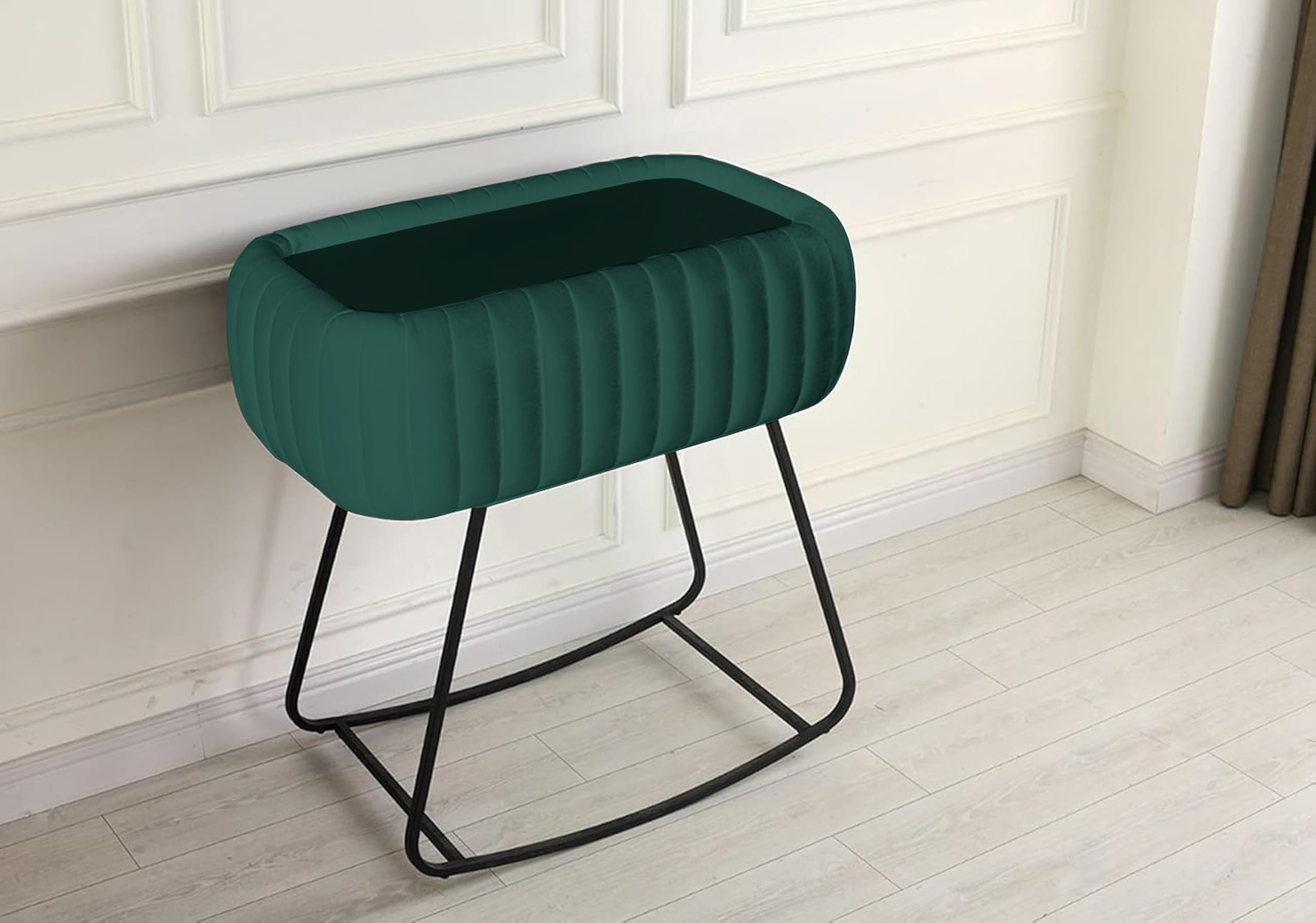 Gently Rock Your Little one to Sleep in This Charming Iron Baby Cradle, Perfect for a Traditional Nursery Setting (Black Green)