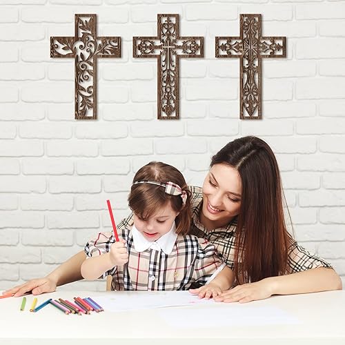 Miniatura 7 de Yookeer 3 piezas de decoración de pared de cruz de madera colgante hecho a mano antiguo religioso marrón madera decoración de pared tallada a mano