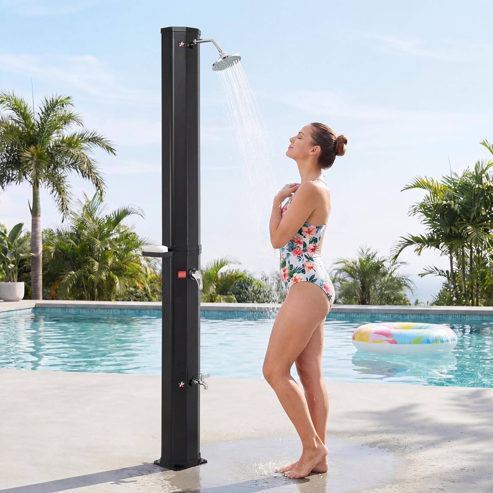 COSTWAY Solardusche 60L inkl. Abdeckung | Gartendusche mit Ablage, Regenduschkopf und Wasserhahn | warmes Wasser | max. 60°C | ohne Stromanschluss | Pooldusche Camping (Schwarz)