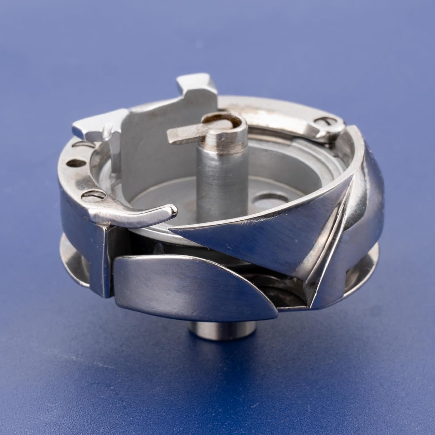 91-010 165-91 Rotary Hook fit for PFAFF 120, 122, 141, 142, 145, 146, 151, 155, 191, 192, 193, 194, 195, 196, 242, 292 Sewing Machine Parts