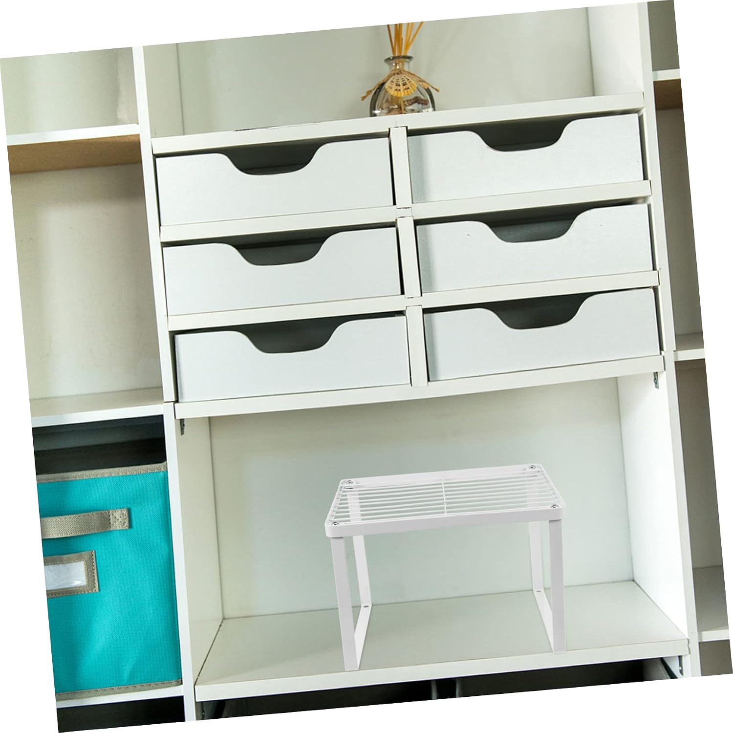 Levemolo Wardrobe Layering Shelf Adjustable Iron Closet Organizer Rack 2-Tier Storage Shelf for Kitchen Cabinets Sturdy Metal Design for Efficient Space Saving