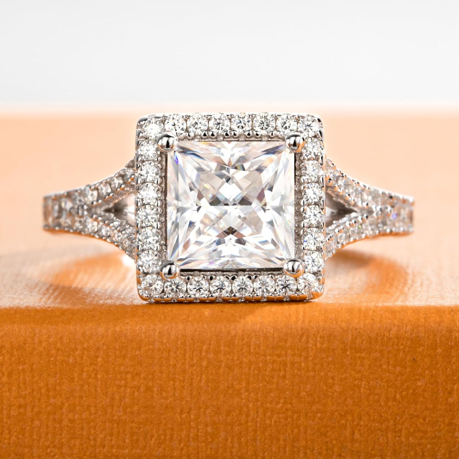 Moissanite Engagement Rings 2.524CTTW(2CT Center Stone) D Color VVS1 Clarity 925 Sterling Silver Princess Cut Halo Wedding Promise Anniversary Rings for Women with Certificate