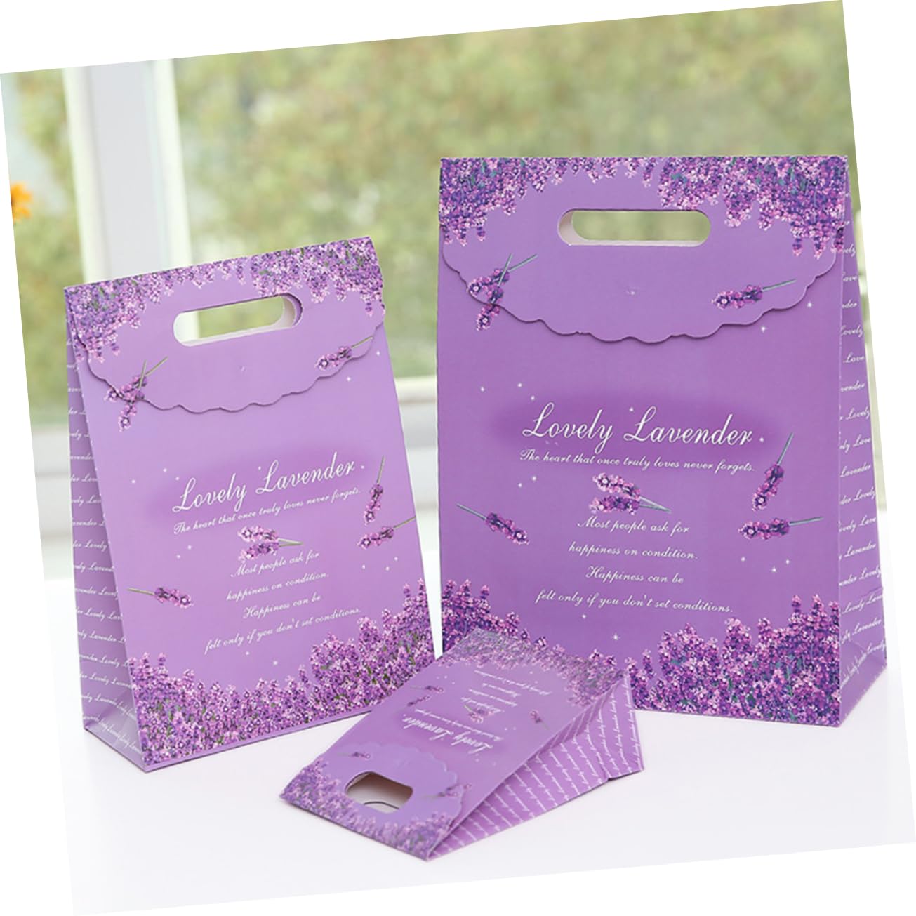 Lila Lavendel Tragetasche aus Papier 10 Stück, Geschenkpapiertüten