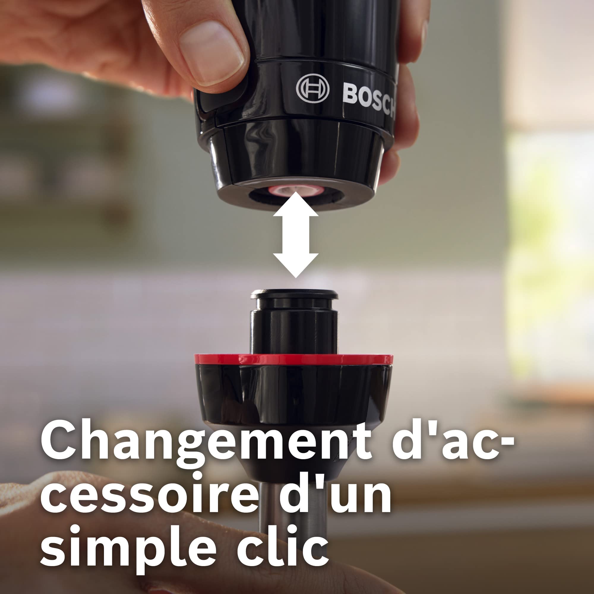 Bosch, mixeur plongeant, ErgoMaster Series 4, moteur 1000 watts refroidi par air, contrôle dynamique de la vitesse, couteau QuattroBlade Pro, accessoires inclus, MSM4B610
