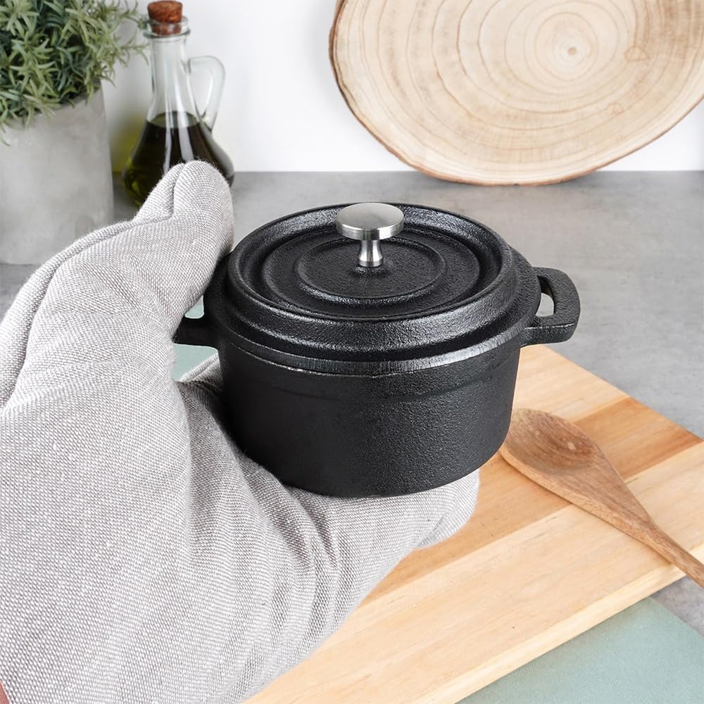 Vilde Lot de 2 mini cocottes en fonte avec couvercle de 10 cm – Mini casserole en fonte de 250 ml – Marmite de service et mini cocotte pour four, cuisinière et barbecue – Petit plat à gratin pour