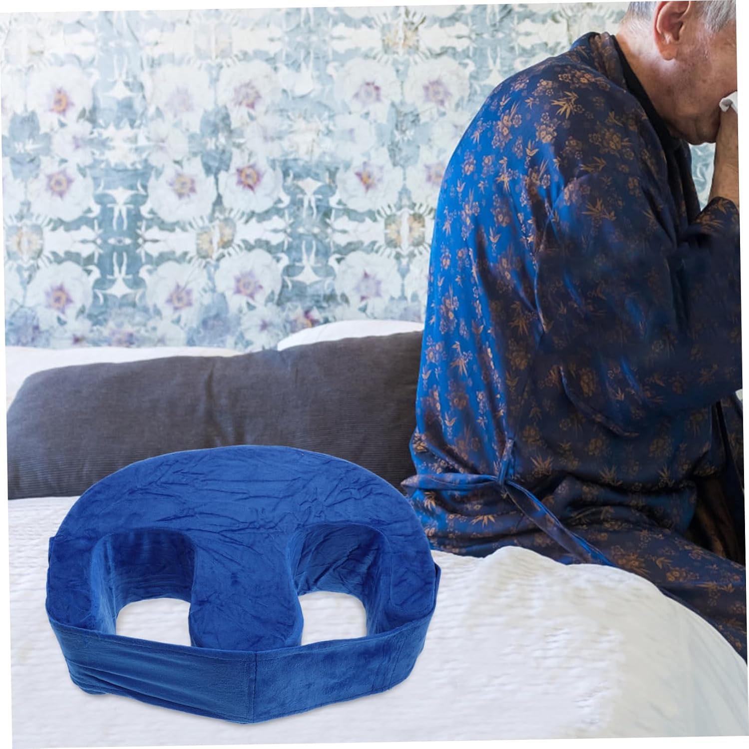 Elderly Turning Cushion with Anti-Slip Bottom Durable Bed Pad for Patient Care Comfortable Support for Bedridden Individuals Versatile Use Beds Sofas and Chairs