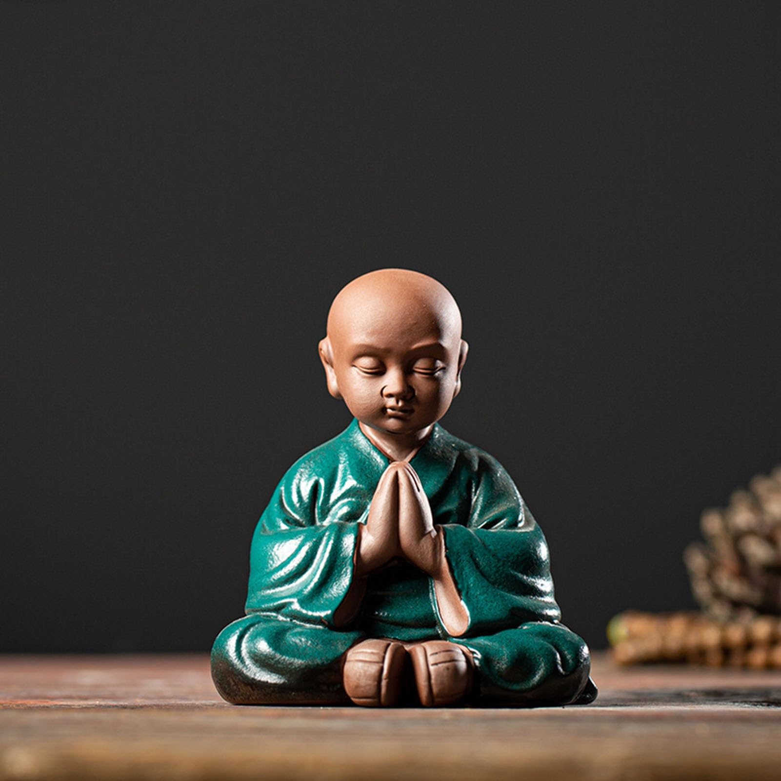 YUZDNM Little Monk Statue, Praying Buddha Statue, Ceramic Cute Shaolin Monk Figure for Home Decor, Desktop Zen Art Ornament, Collectible(Blue)