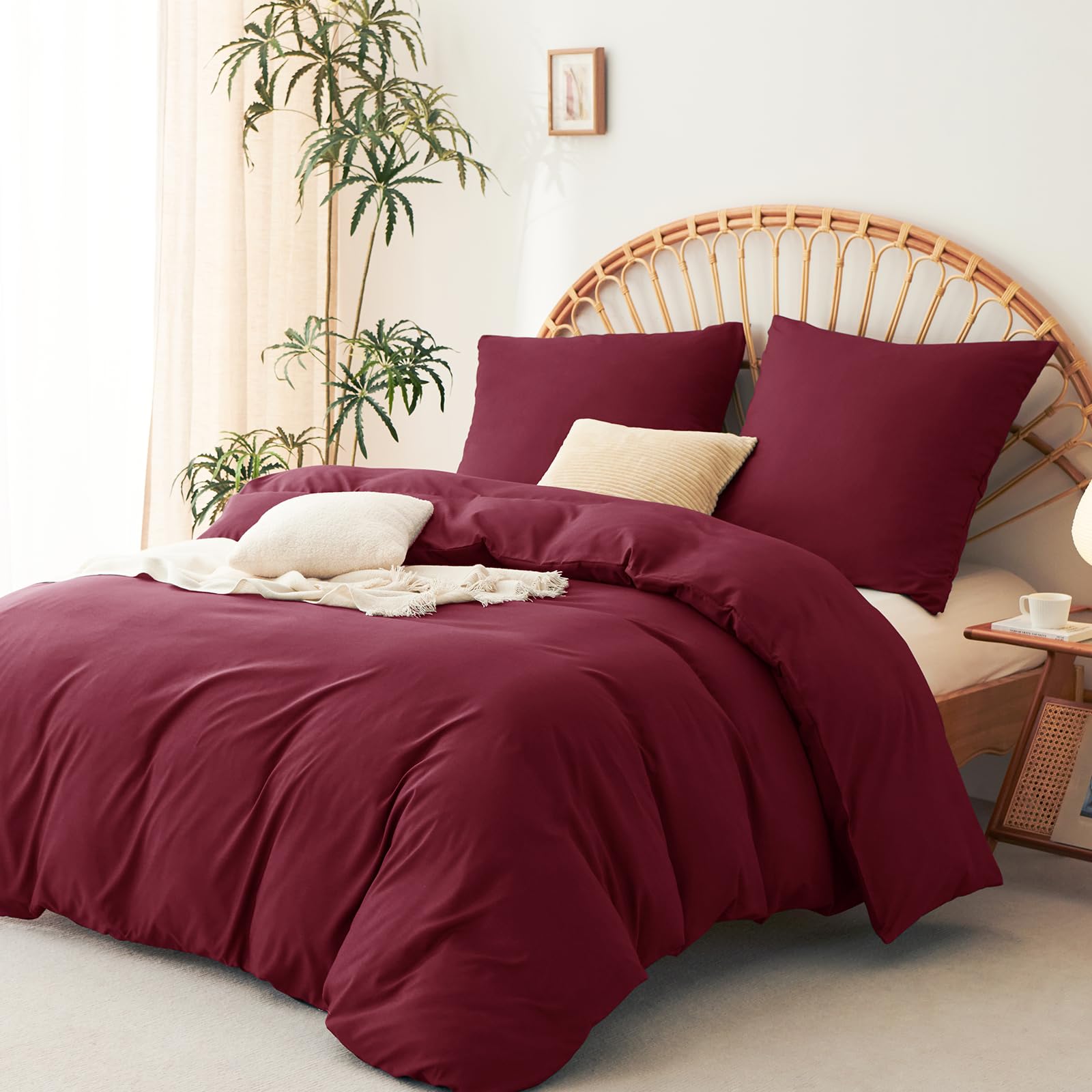 WAVVE Set Biancheria da Letto 155 x 220 cm, 3 Pezzi, Rosso Vinaccia - Copripiumino e 2 Federe 80 x 80 cm in Microfibra Con Chiusura Lampo