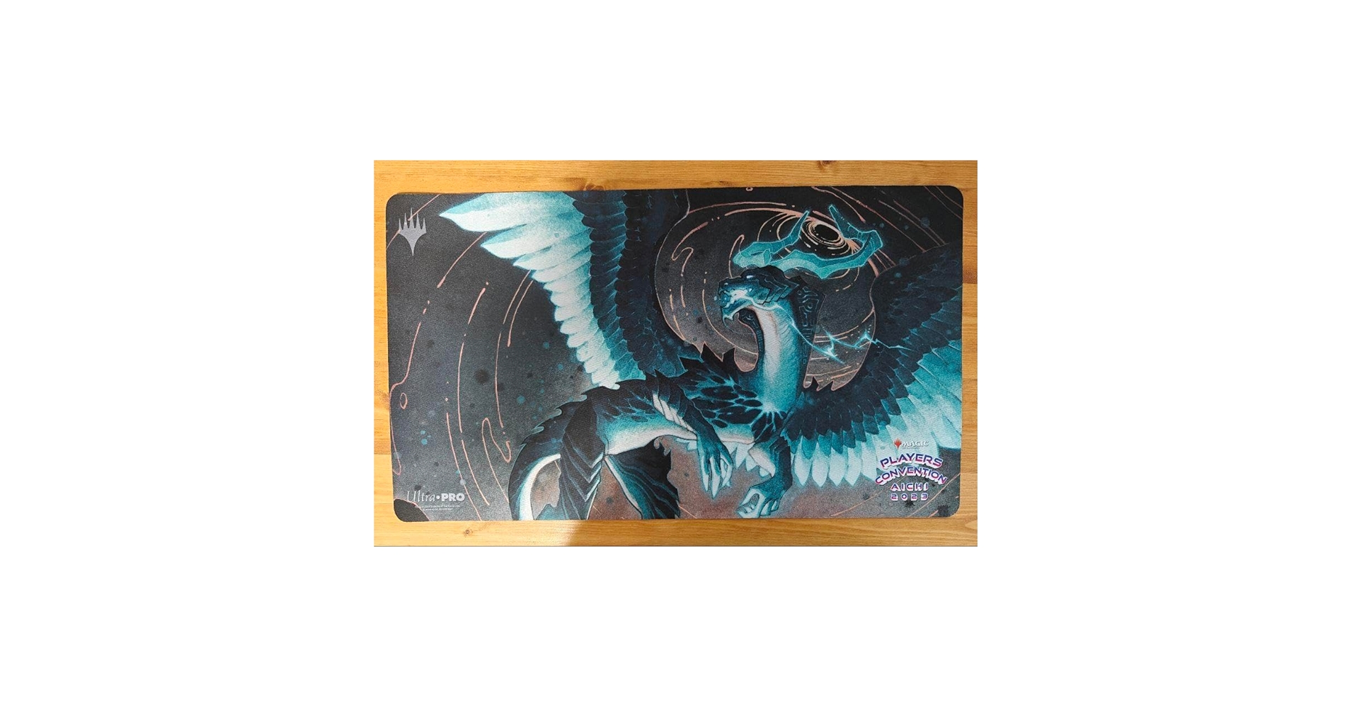 精霊龍、ウギン　プレイマット　MTG Amazon.co.jp: 精霊龍、ウギン プレイマット プレイヤーズ