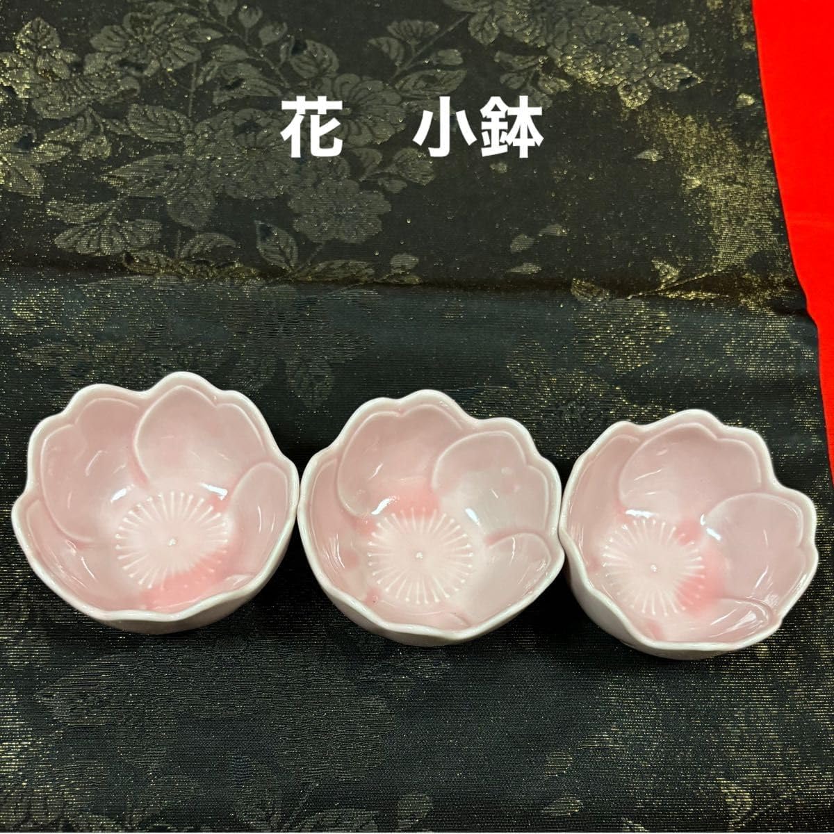 時代 輪島塗 【牡丹唐草金蒔絵銘々皿5客組】 菓子皿 天然木 漆塗 懐石