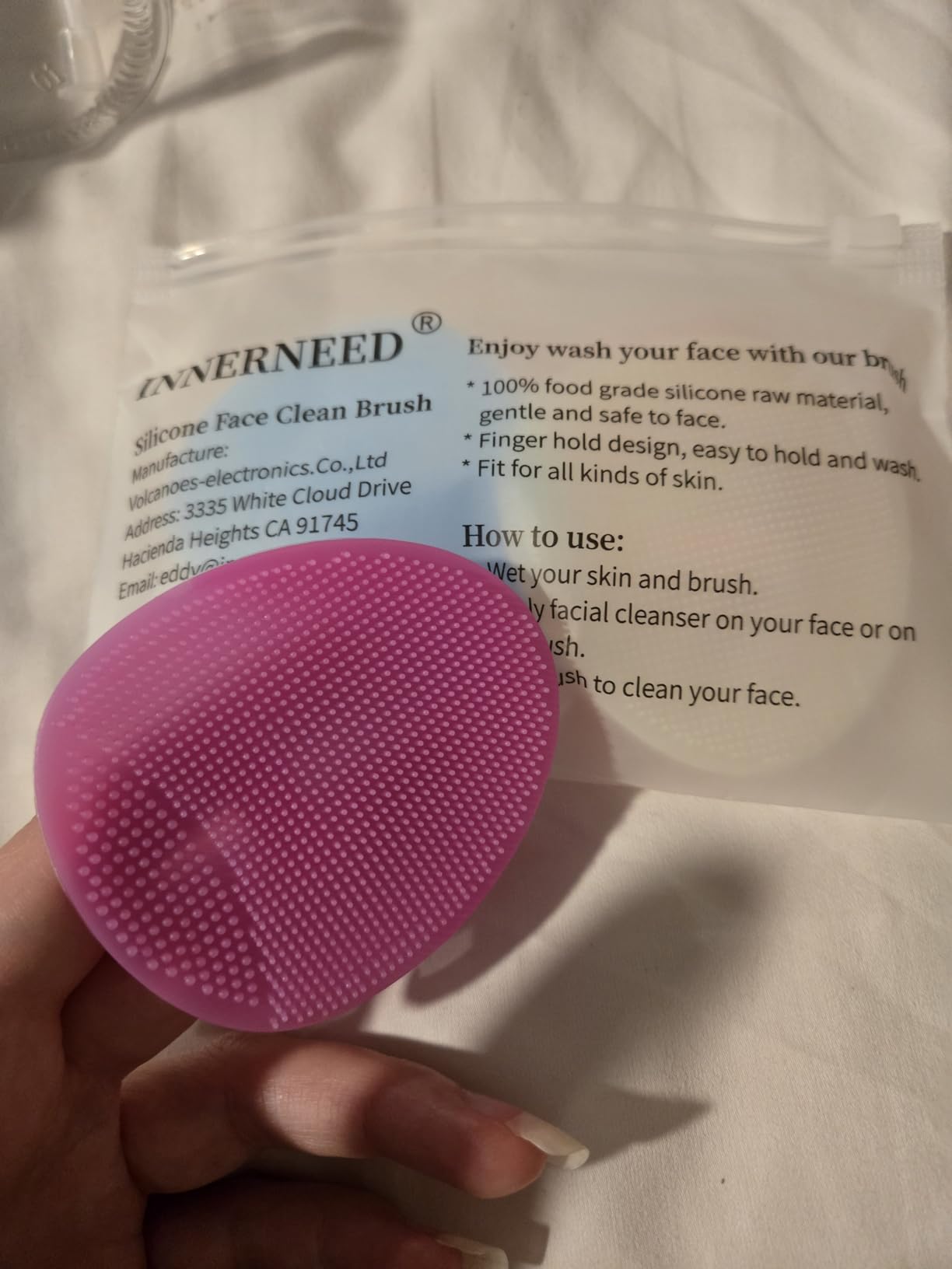 INNERNEED Super Soft Silicone Face Cleanser and Massager Brush Manual Facial Cleansing Scrubber Handheld Wash Pad for Sensitive, Delicate, Dry Skin (Pack of 4)