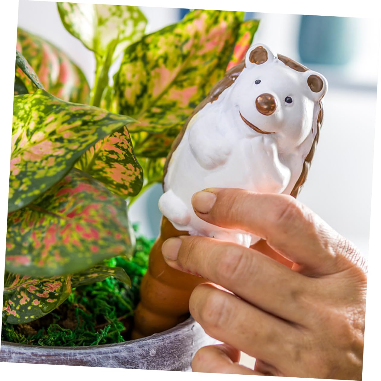 BCOATH 4Pcs Terracotta Animal Shaped Plant Watering Spikes Self Watering Drippers for Plants Automatic Watering System for Potted Plants and Home Gardening