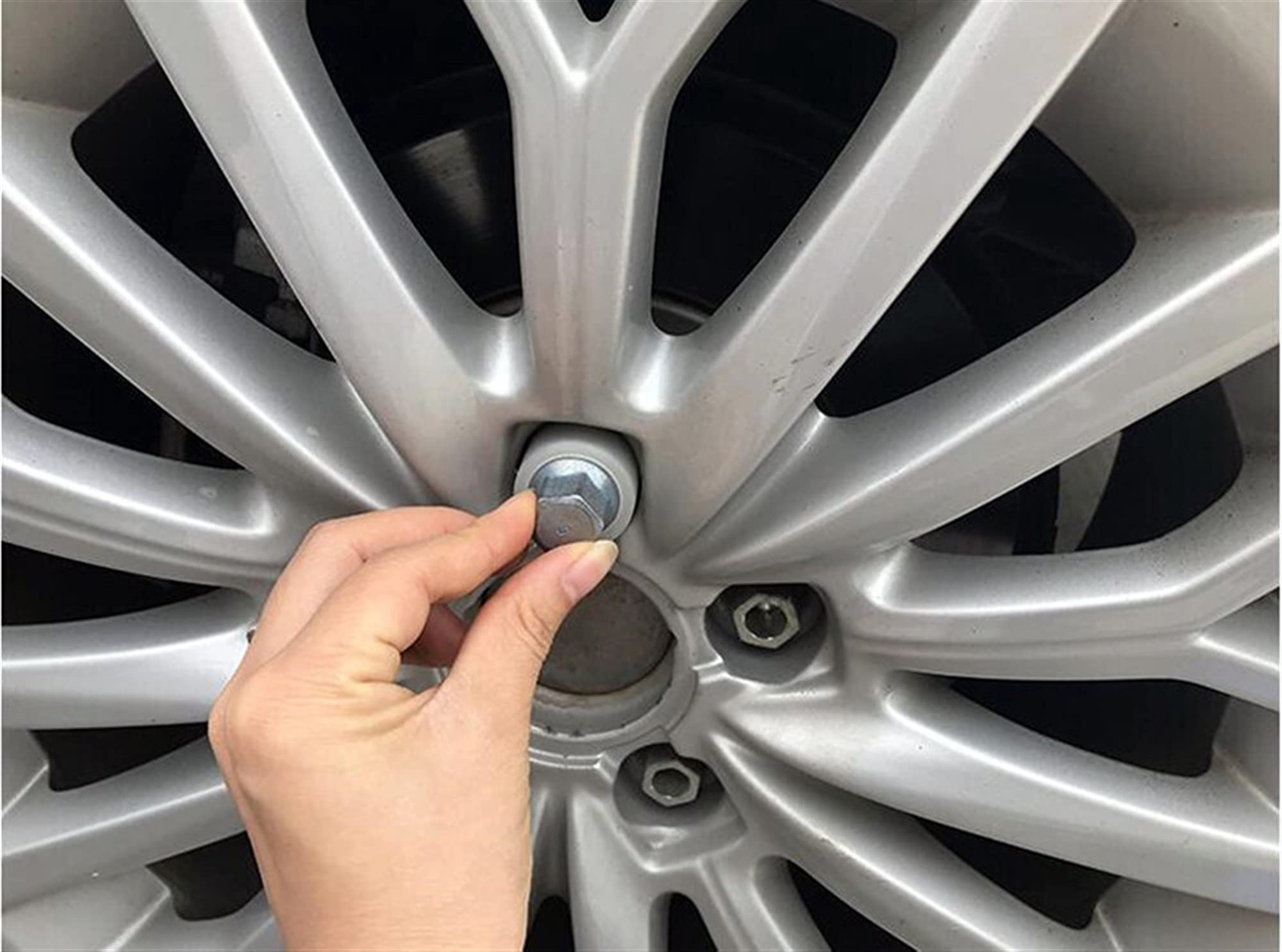 1pcs Nonname_Null / Fit pour Audi A1 A5 A3 A4L A6L A7 Q3 Q5 A8 TT R8 Tire Vis Anti-vol De Désassemblage Outil De Clou Durable et économique (Color Name : F)