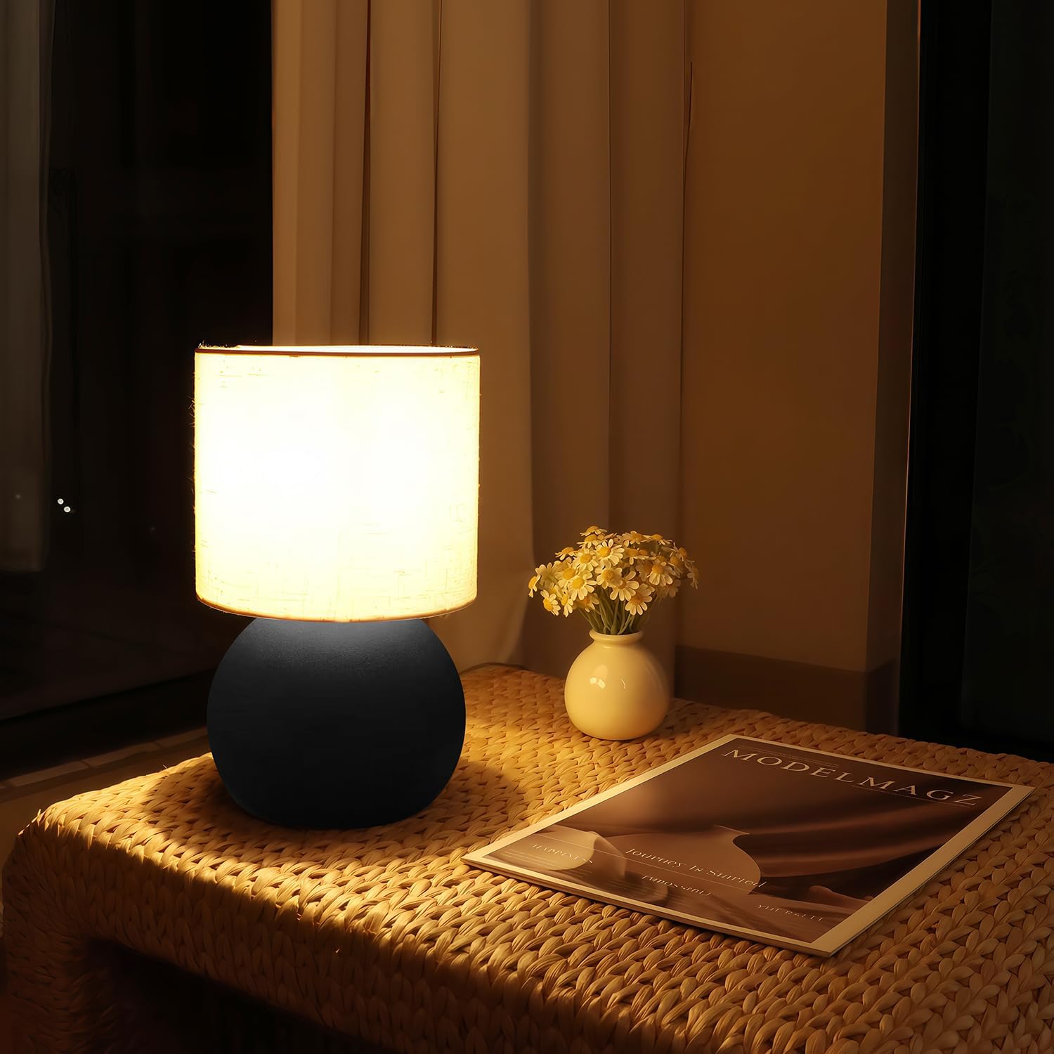 Modern Small Table Lamp Set of 2, Minimalist Nightstand Bedside Lamps with One-Button Inline Switch, 10.4 Inch Desk Light for Bedroom, Living Room,Including Light Bulb（Black）